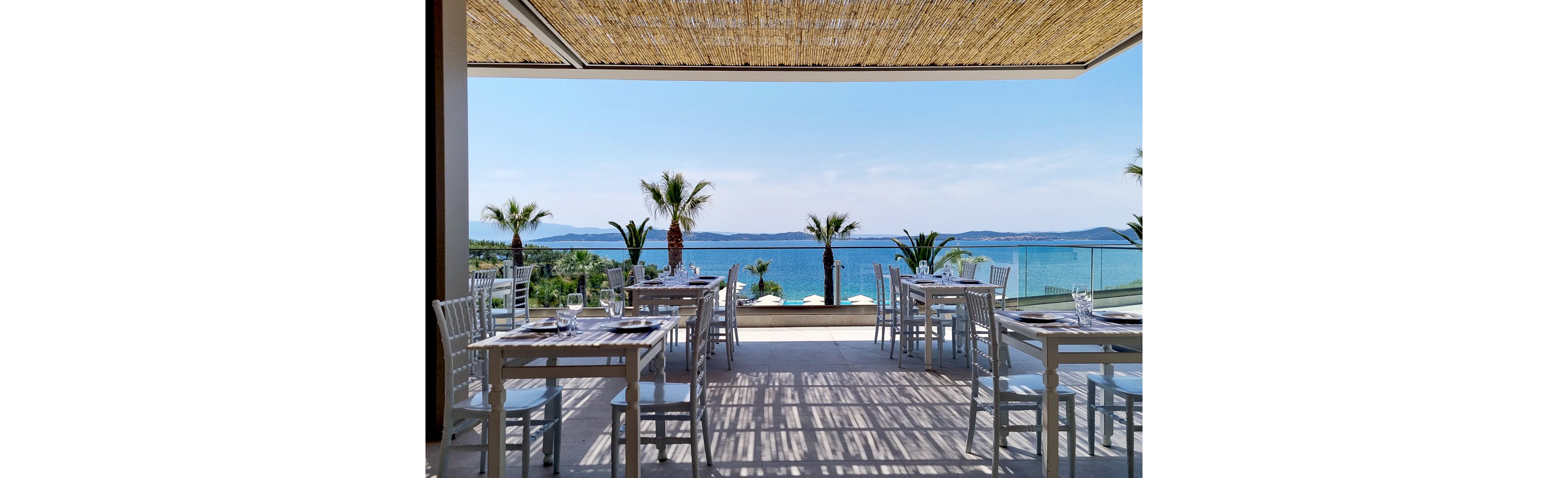 Akrathos Beach Hotel