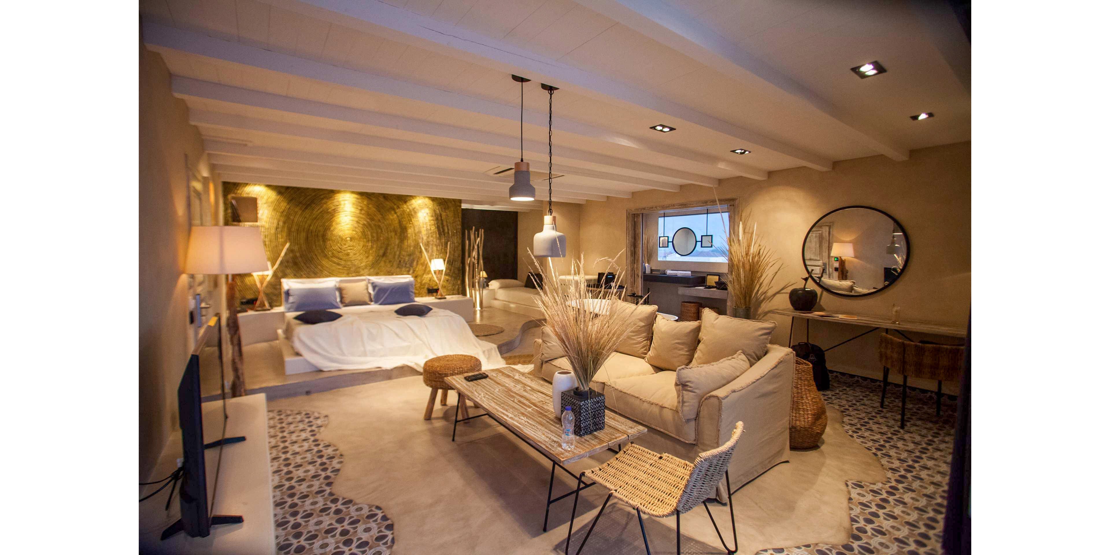 Evilion Sea & Sun Hotel