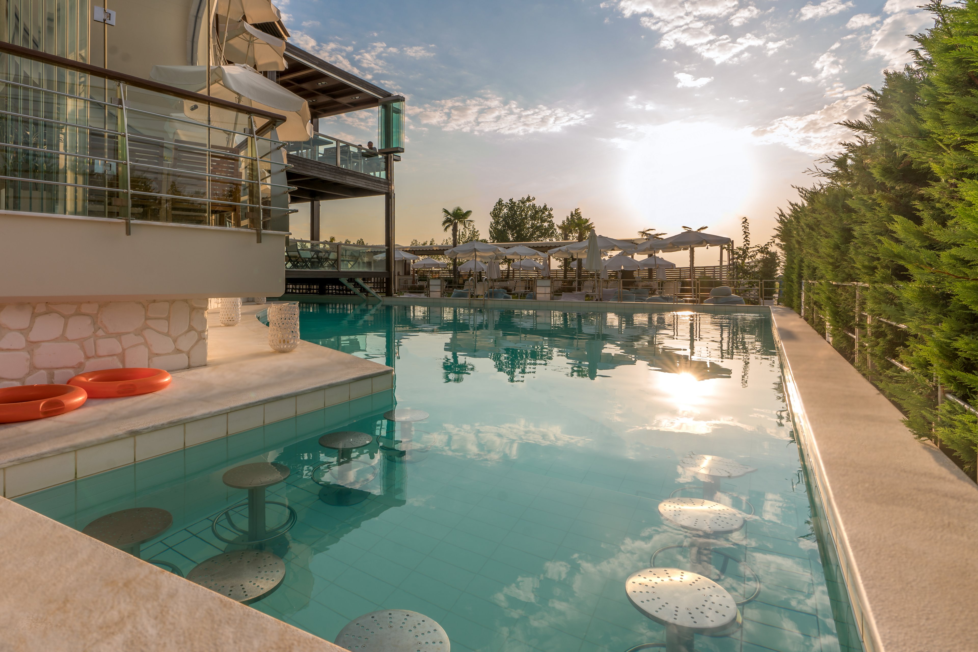 Cosmopolitan Hotel - Olympus Riviera