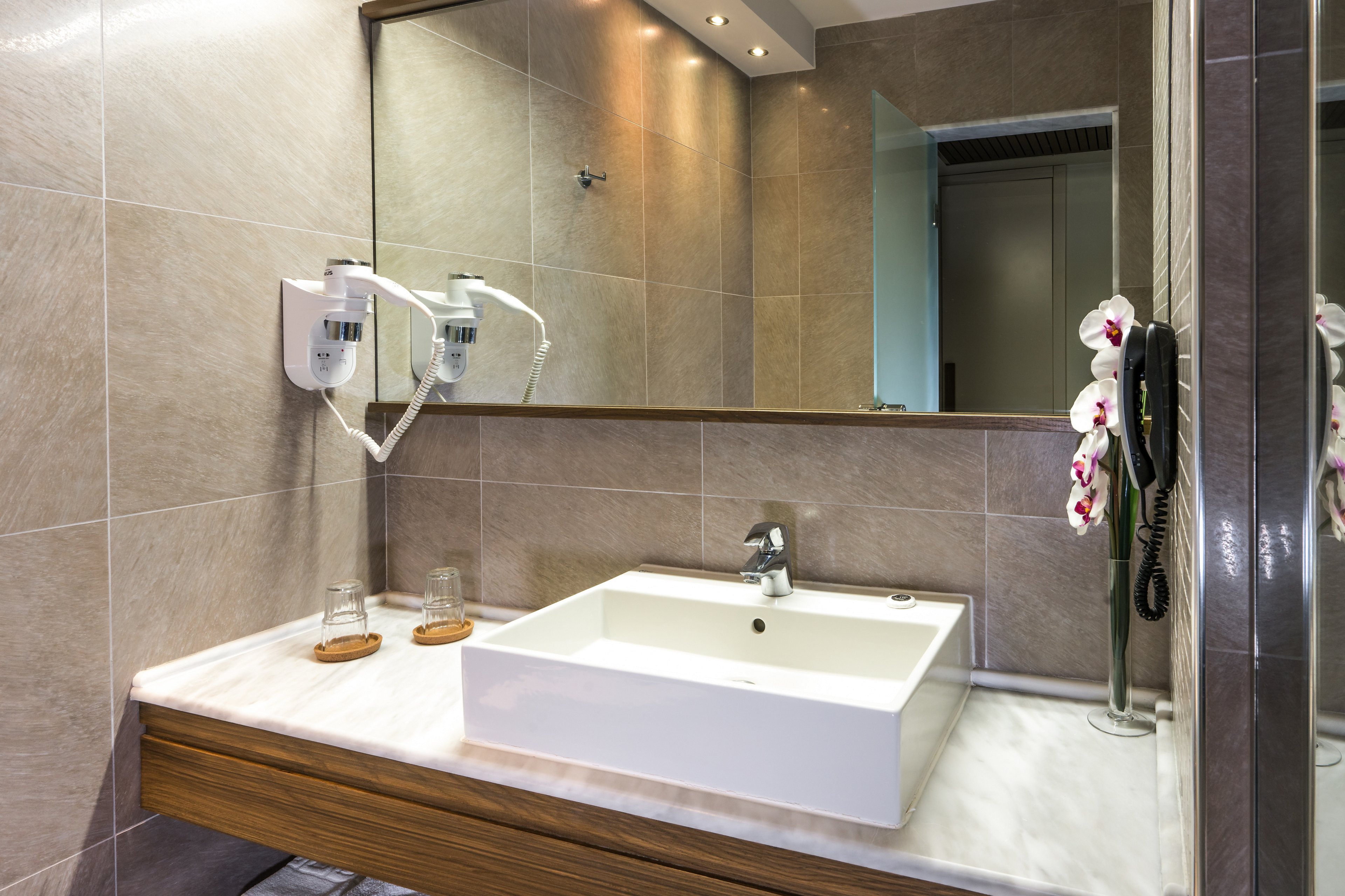 Cosmopolitan Hotel - Olympus Riviera