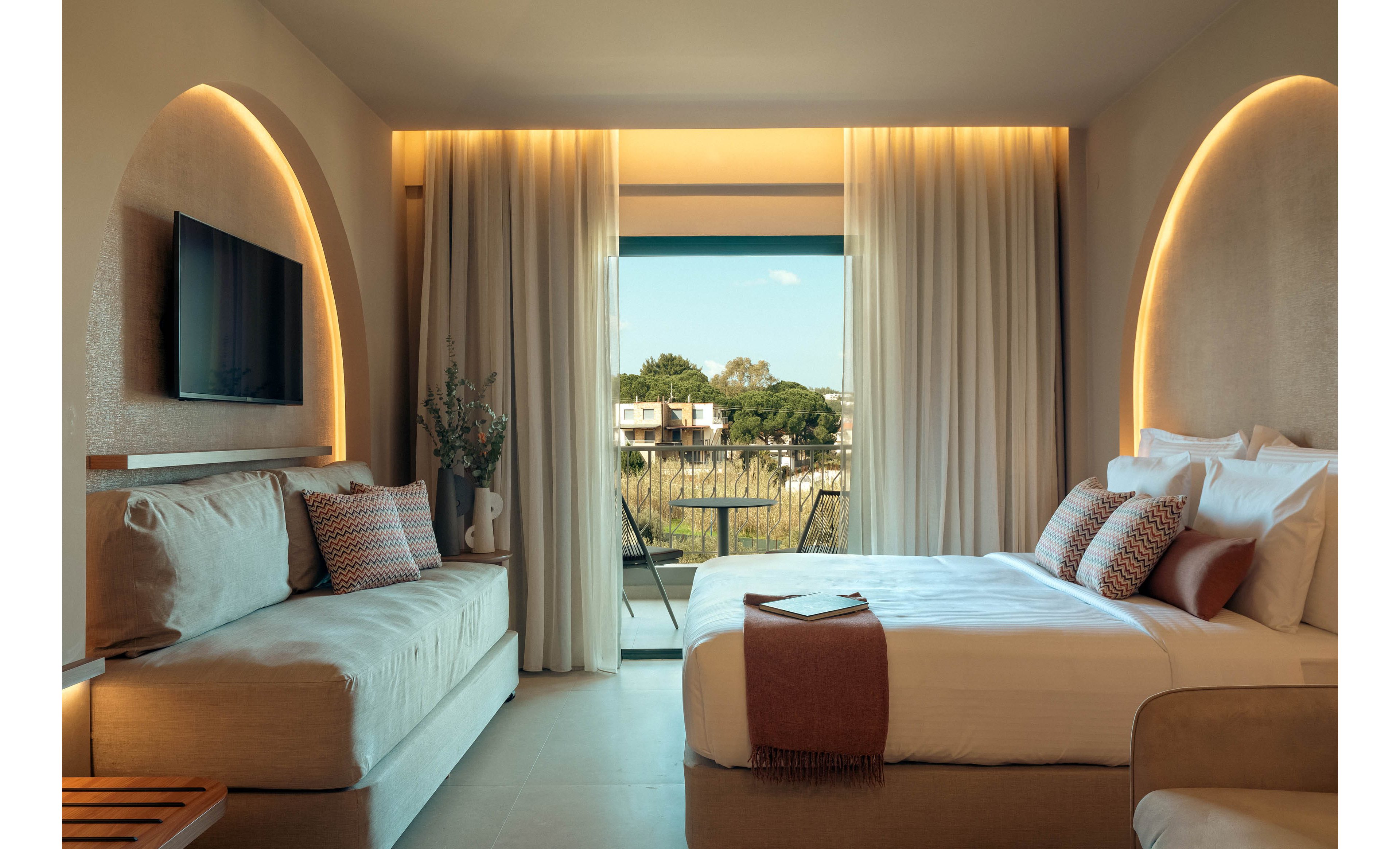 Zeus Kassandra Lagoon