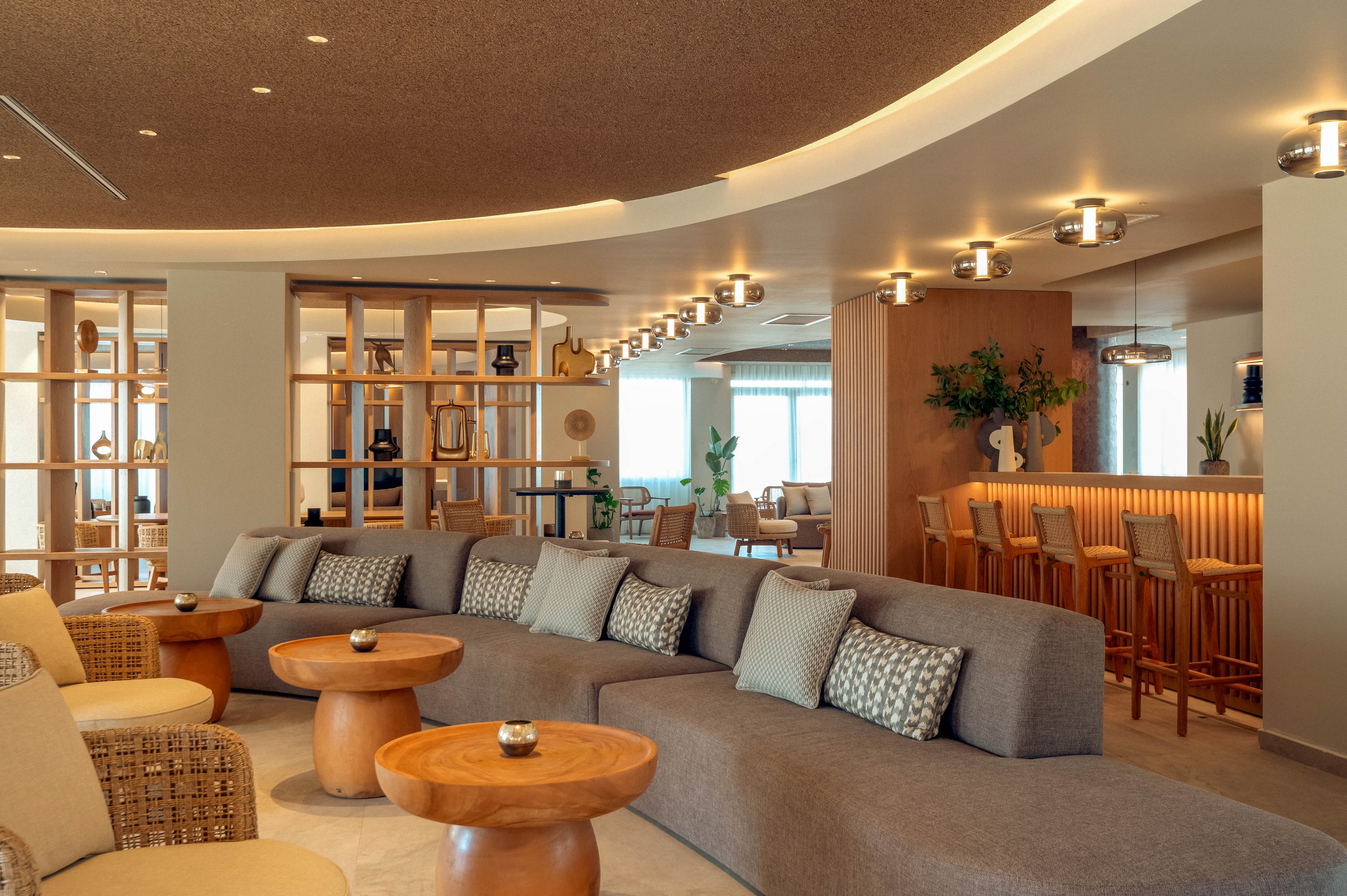 Zeus Kassandra Lagoon