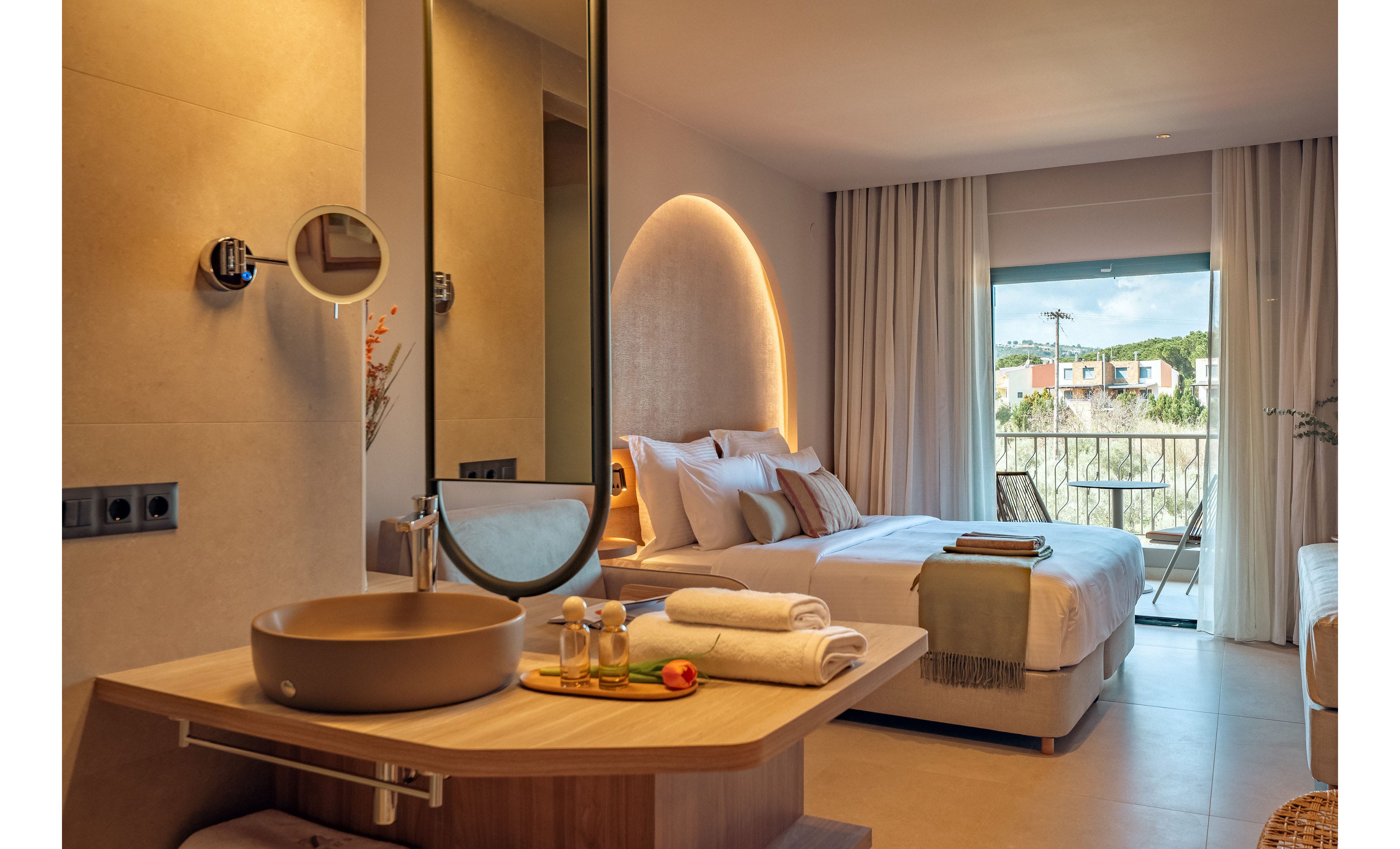 Zeus Kassandra Lagoon