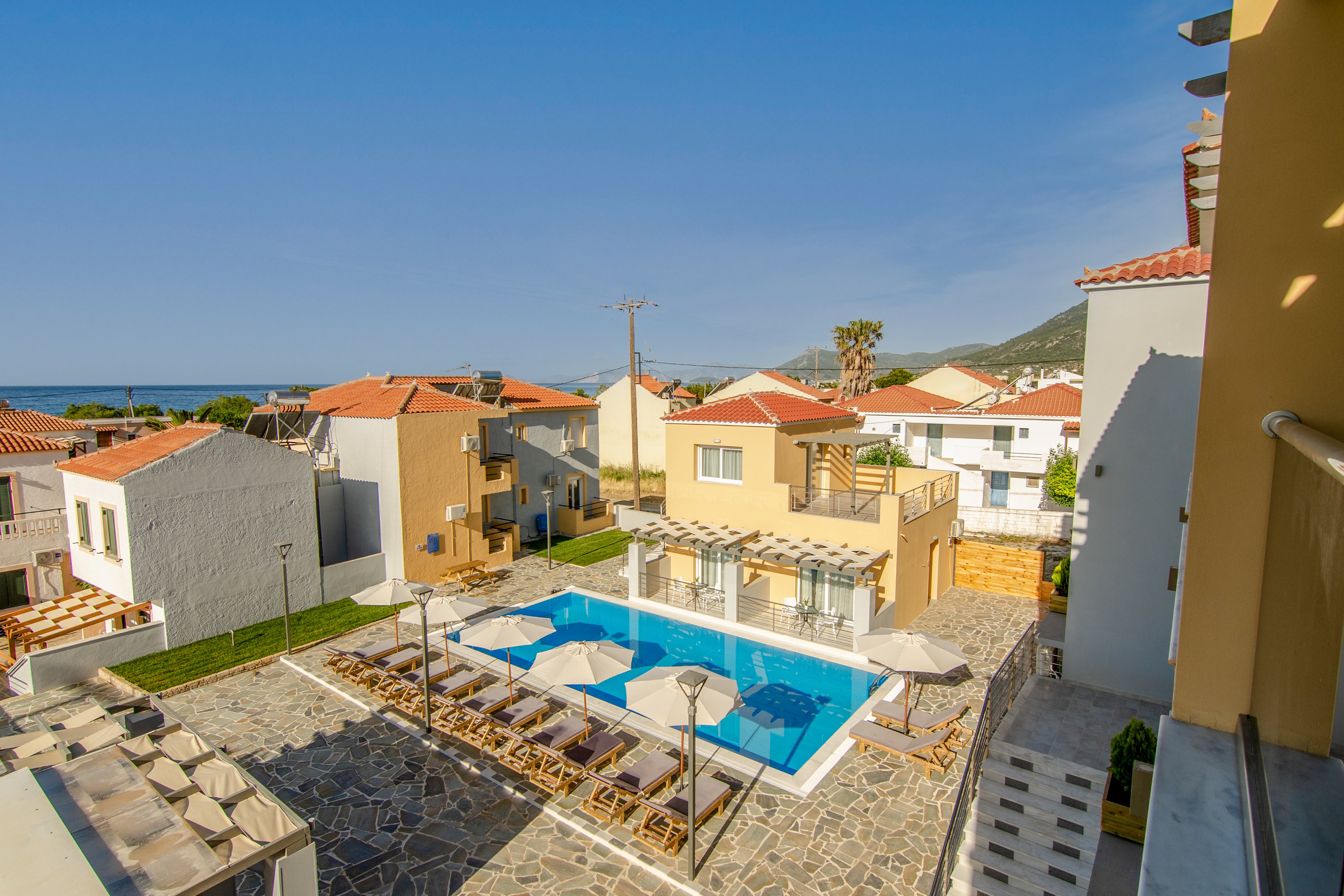 Pelagos Apartments Samos