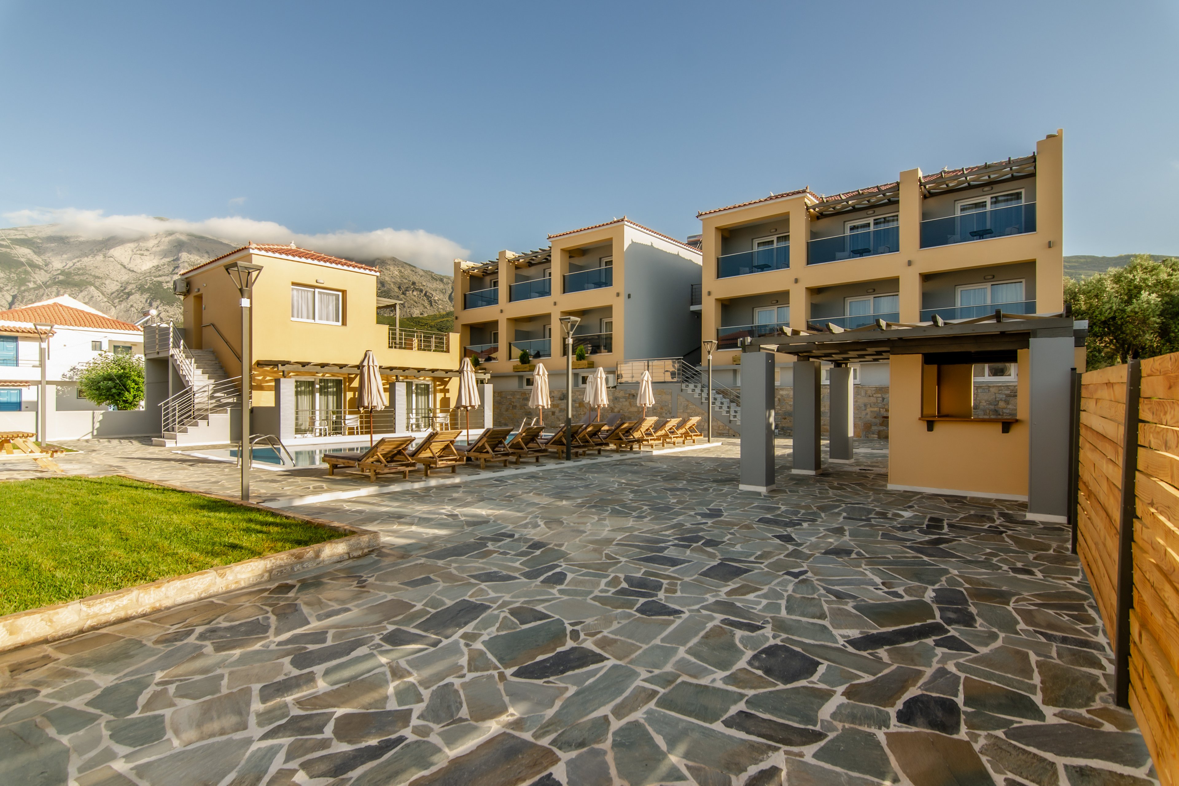 Pelagos Apartments Samos