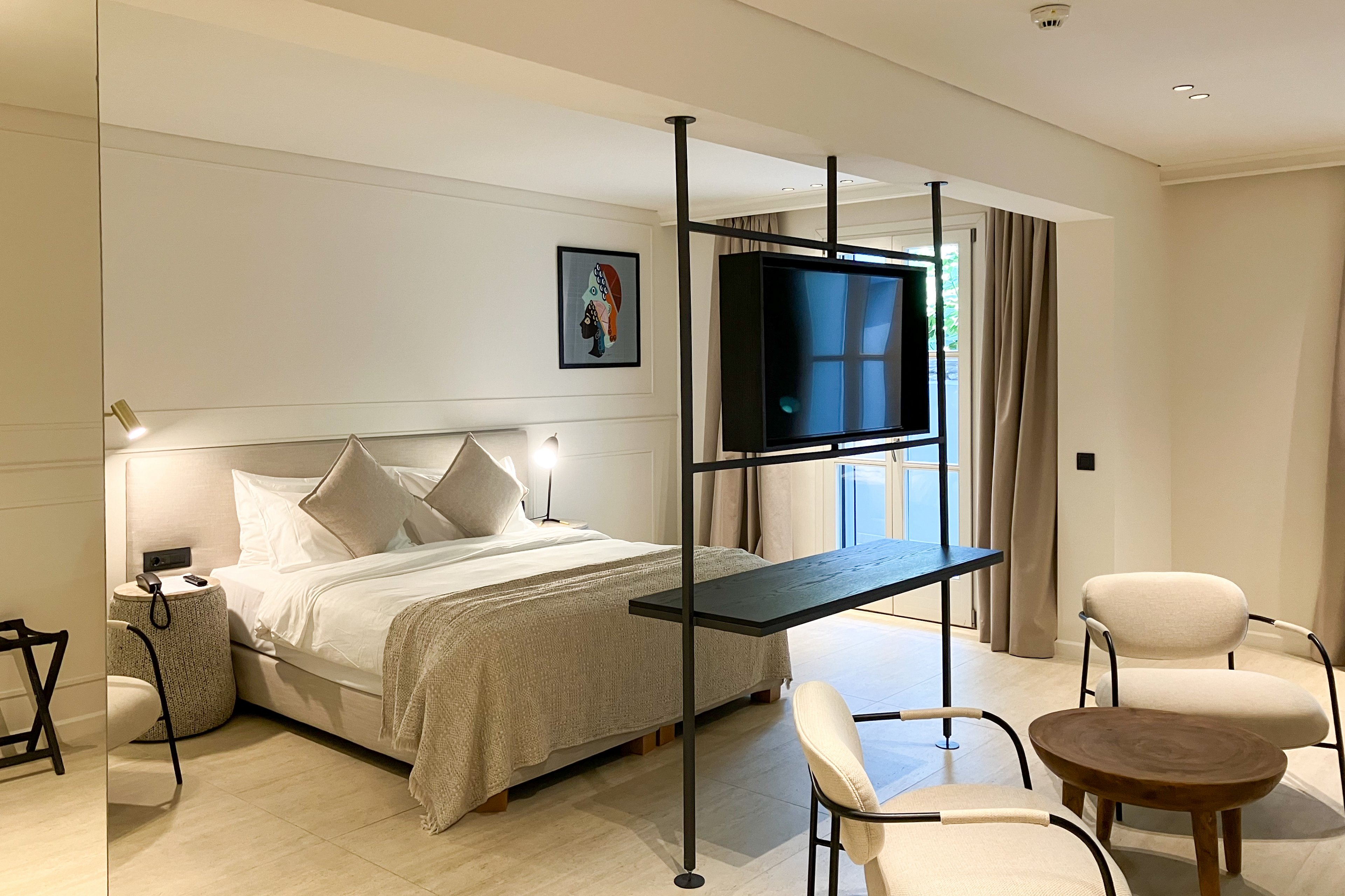 Doryssa Theorem Hotel