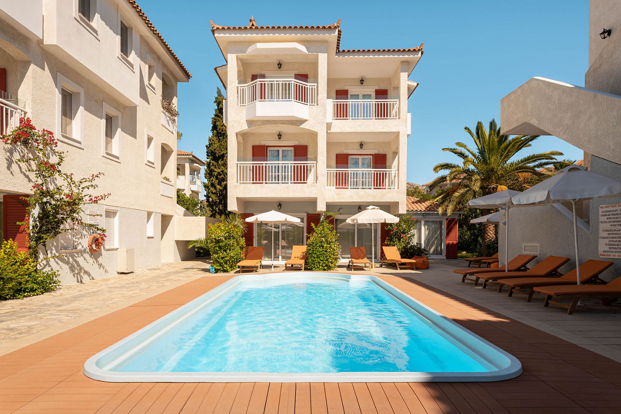 Hydrele Beach Hotel & Village