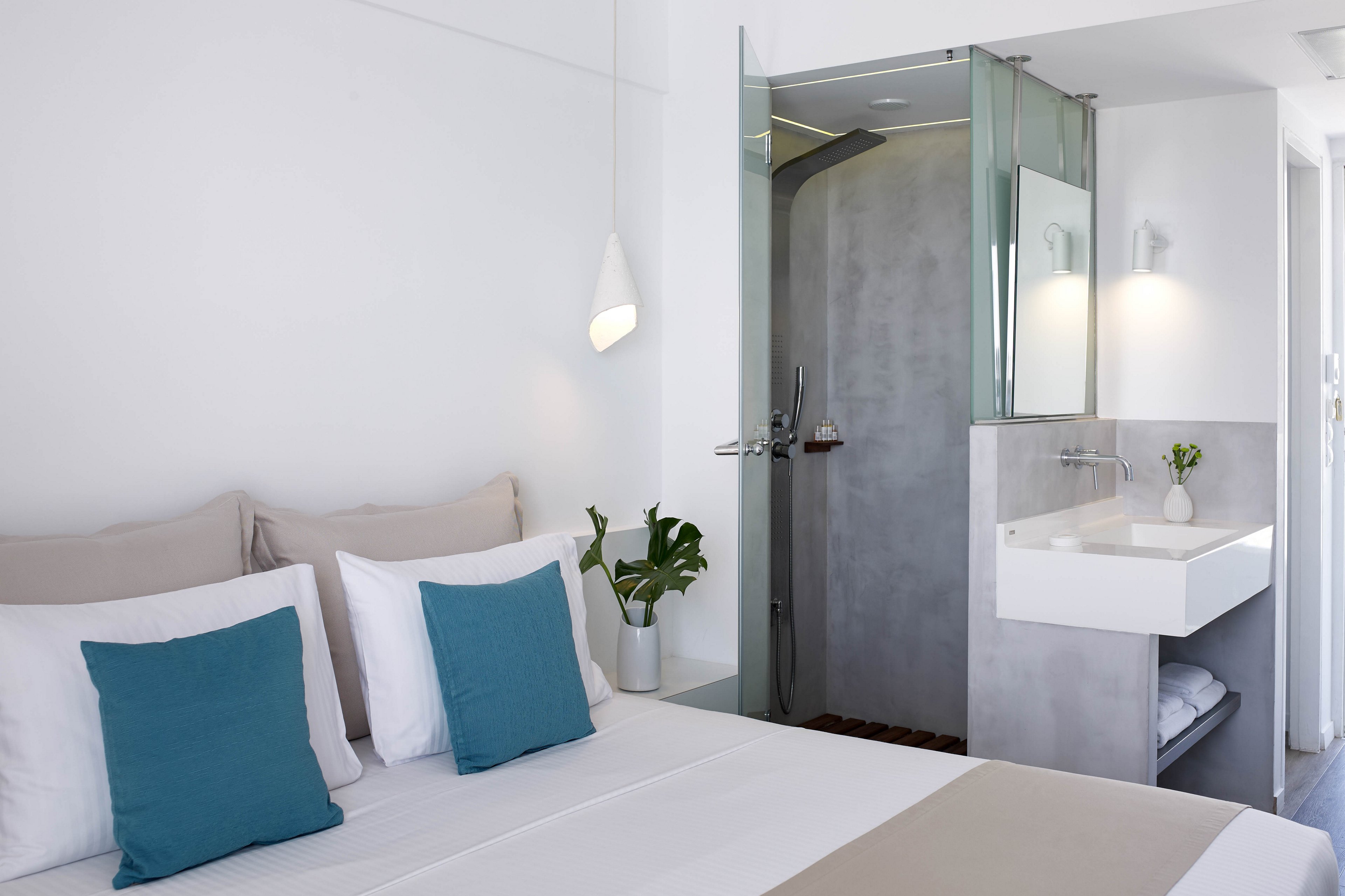 Kouros SeaSight Hotel