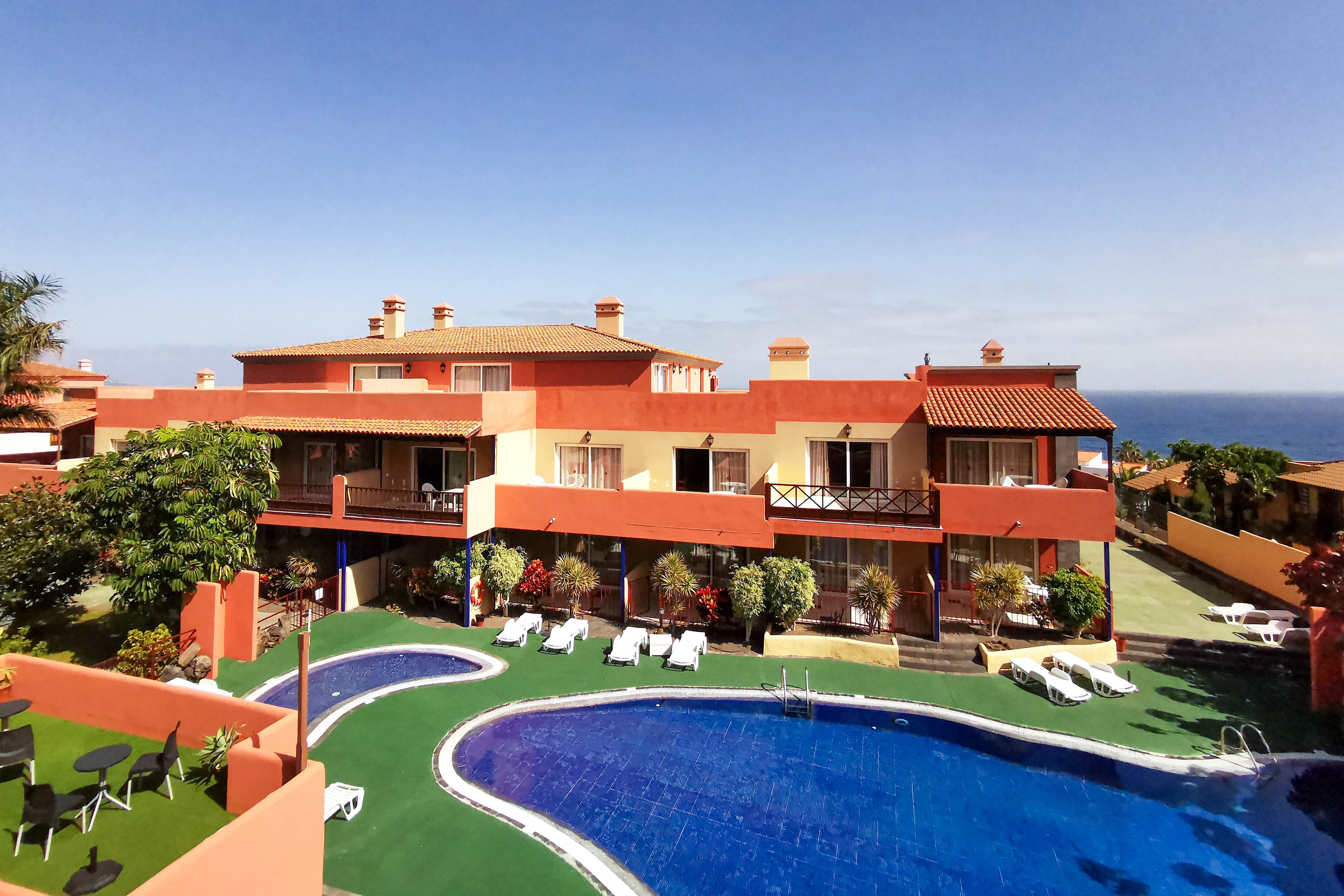 El Cerrito Apartments