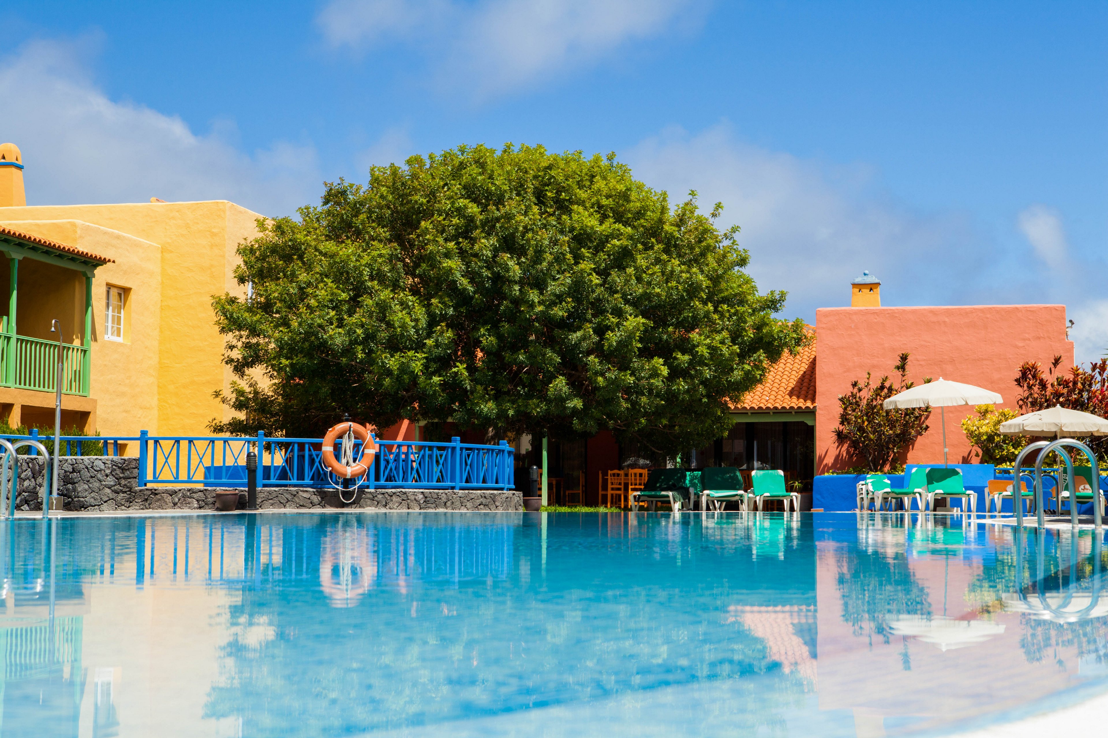 La Caleta Apartments