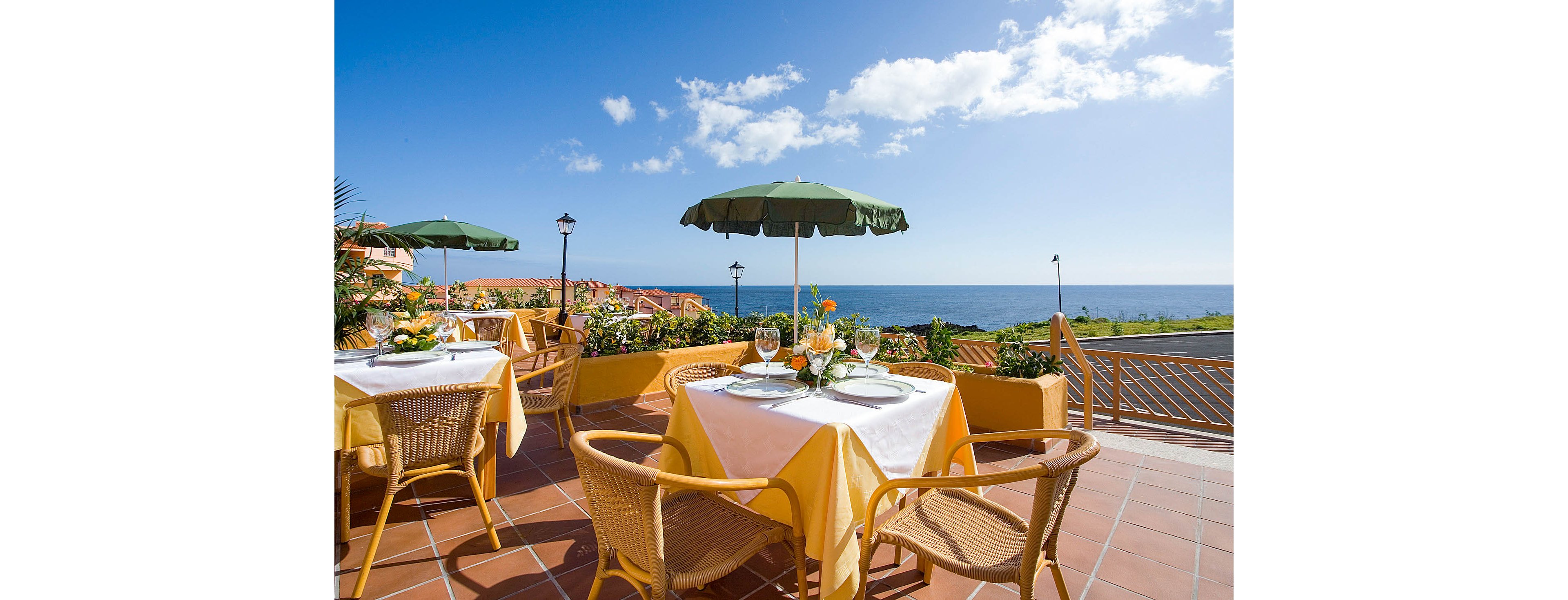 La Caleta Apartments