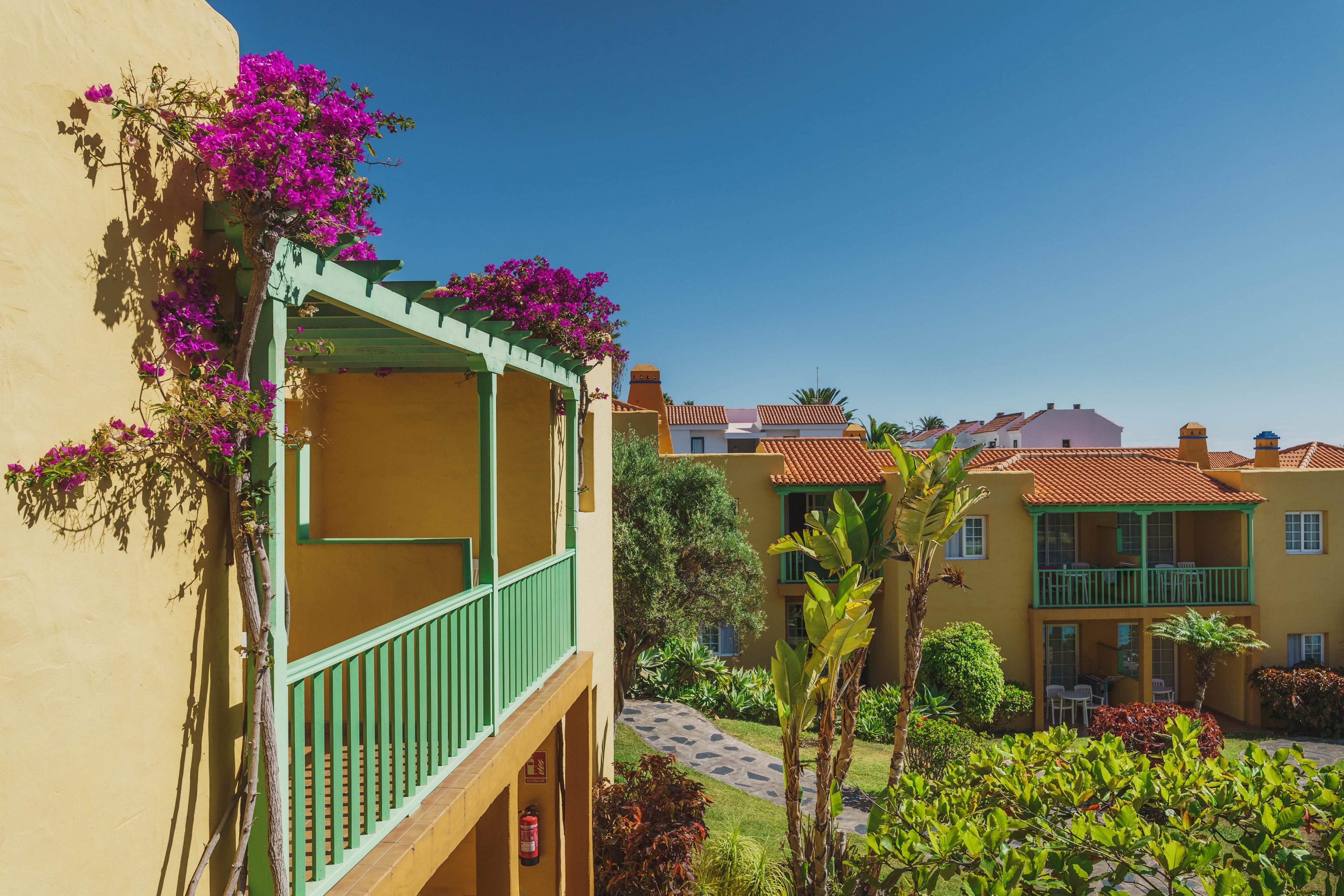 La Caleta Apartments