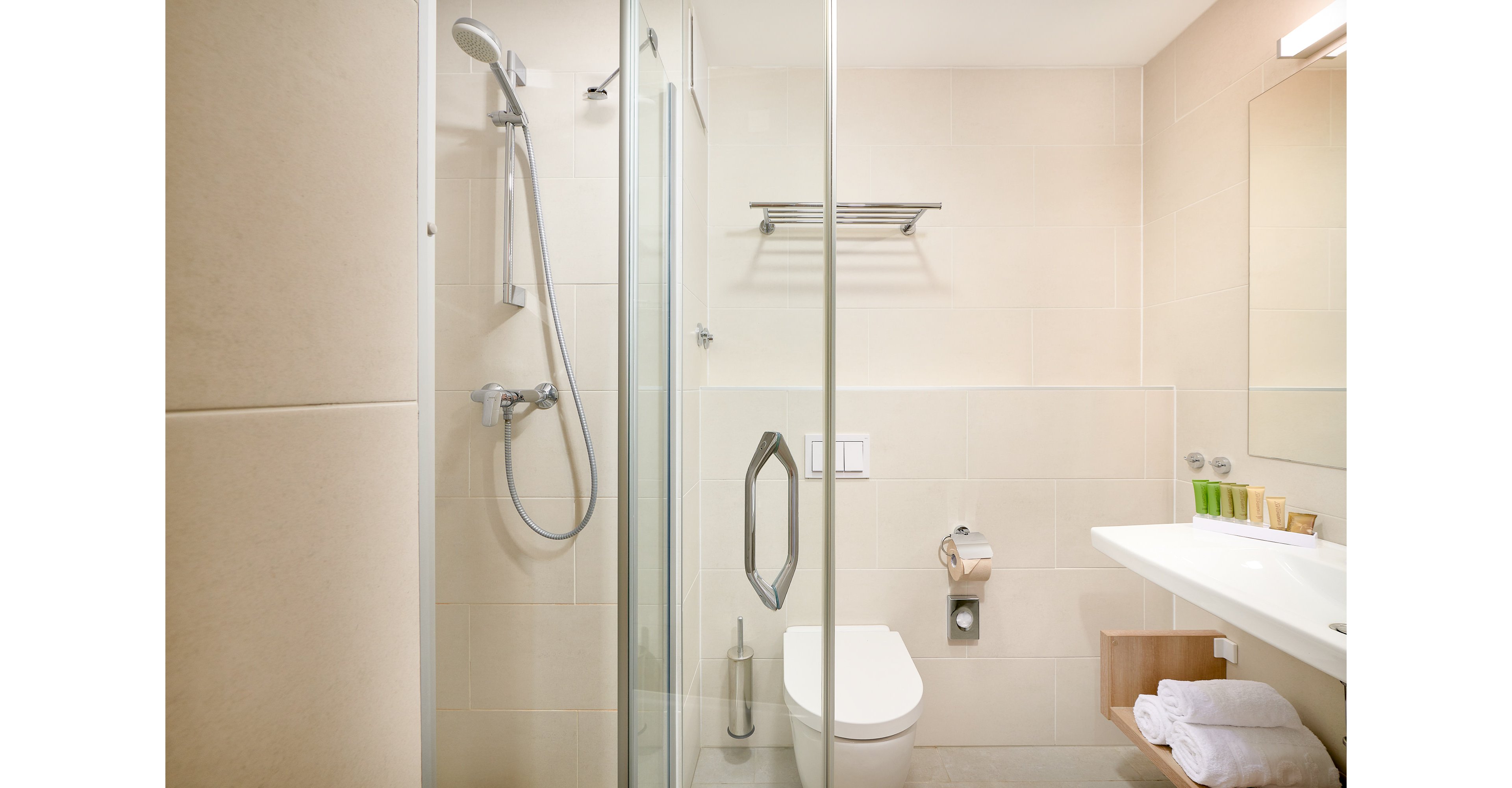 Medora Auri Beach Resort