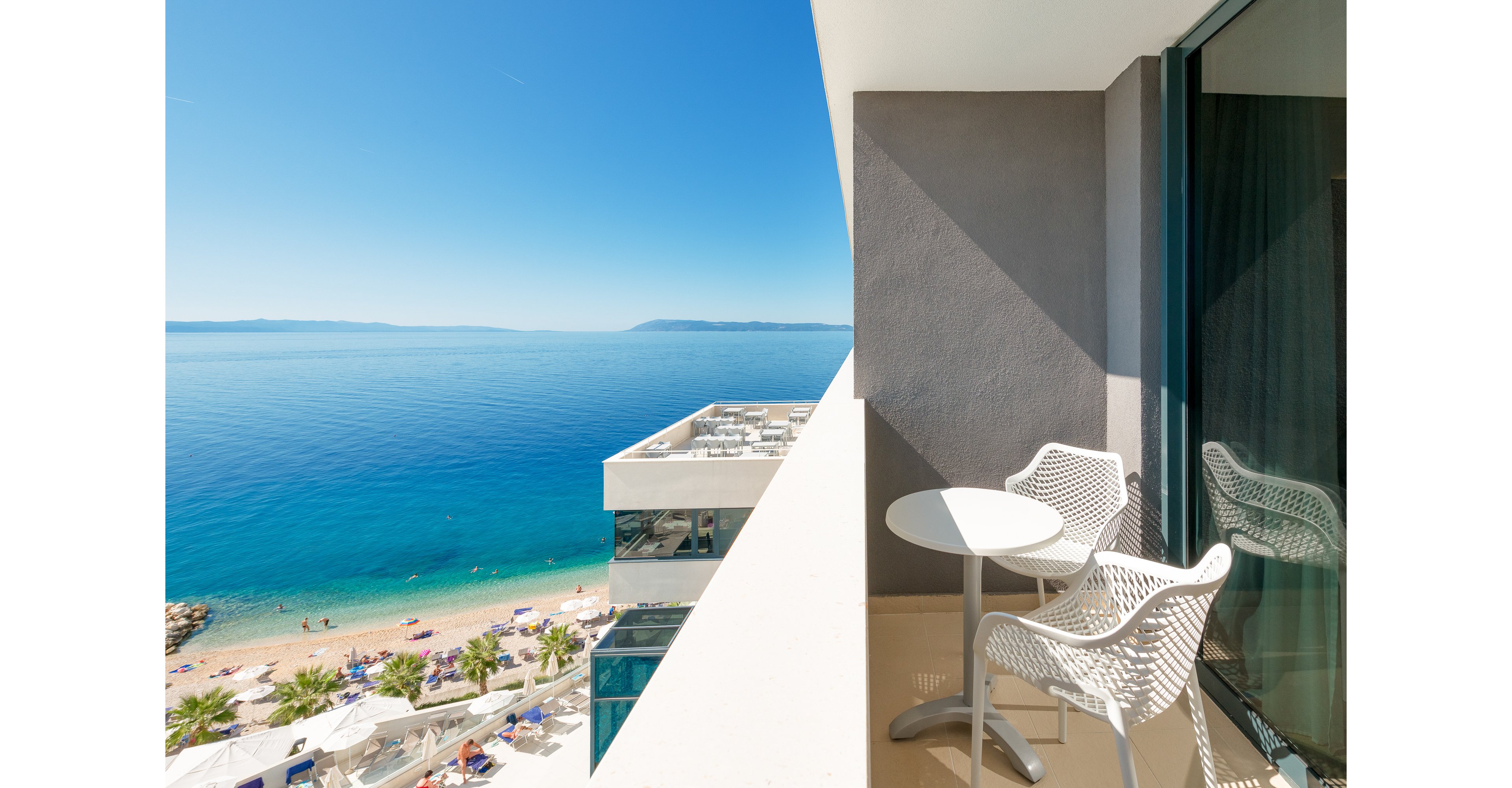 Medora Auri Beach Resort