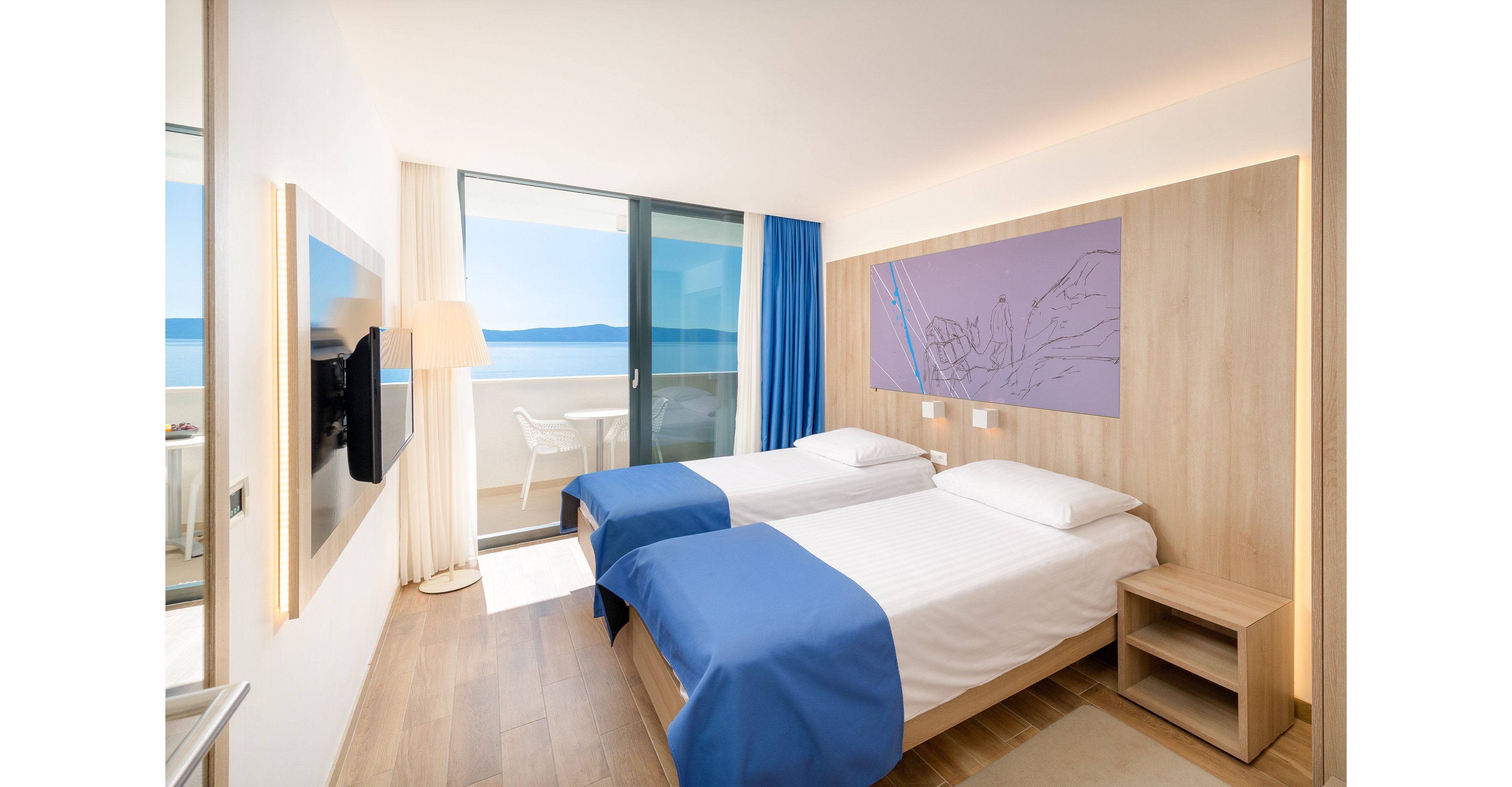 Medora Auri Beach Resort