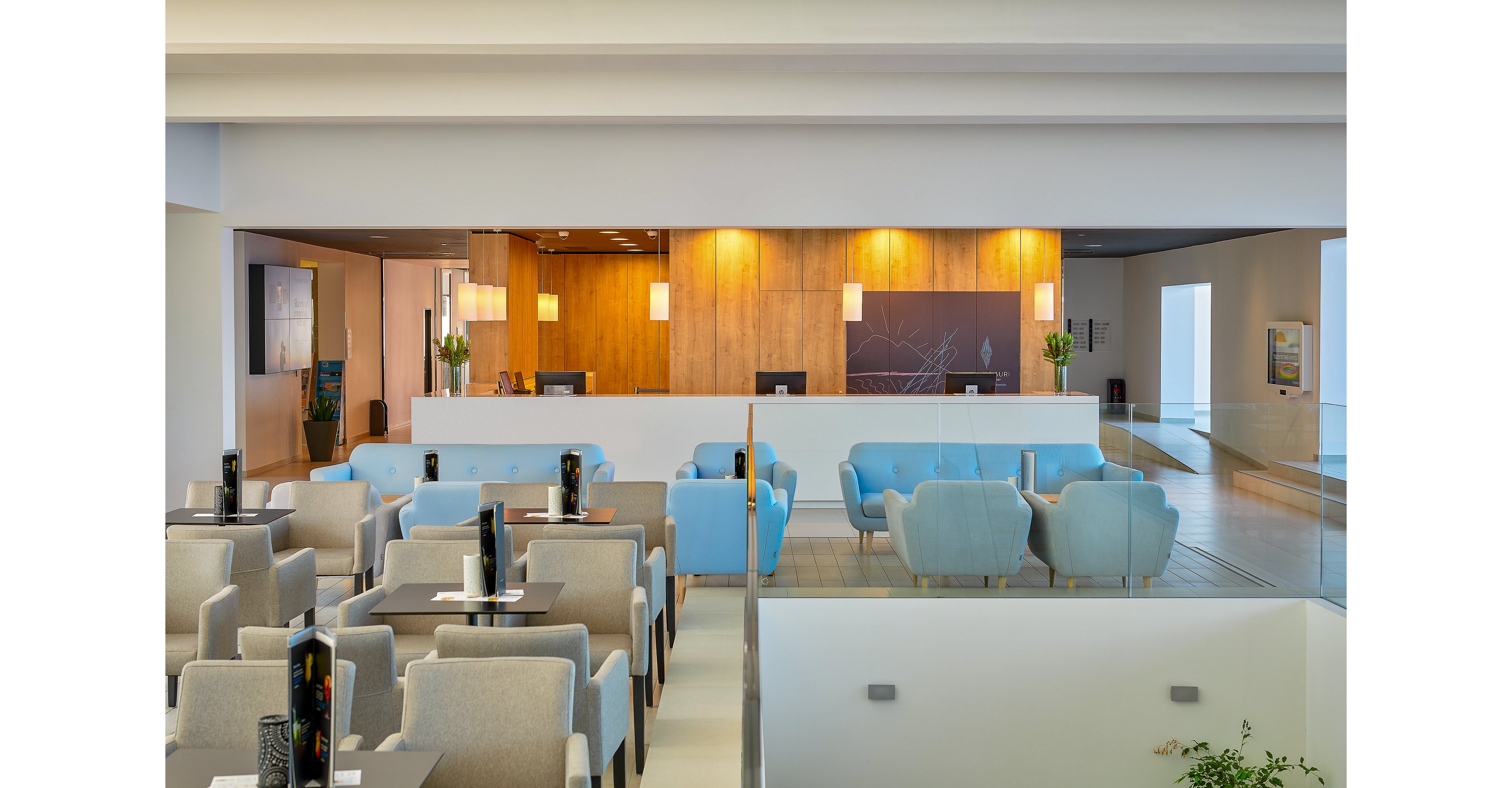 Medora Auri Beach Resort