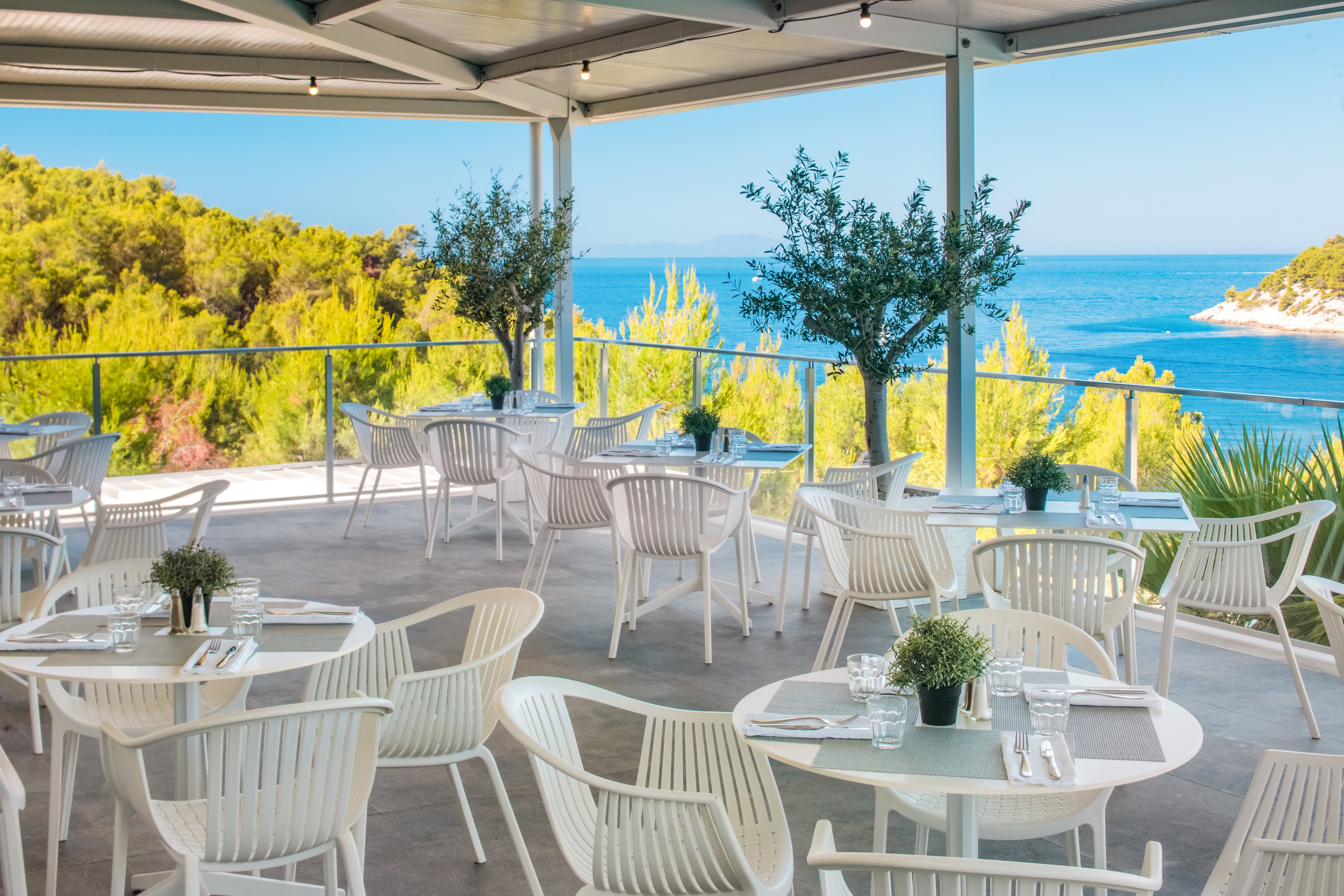 Gava Waterman Milna Resort