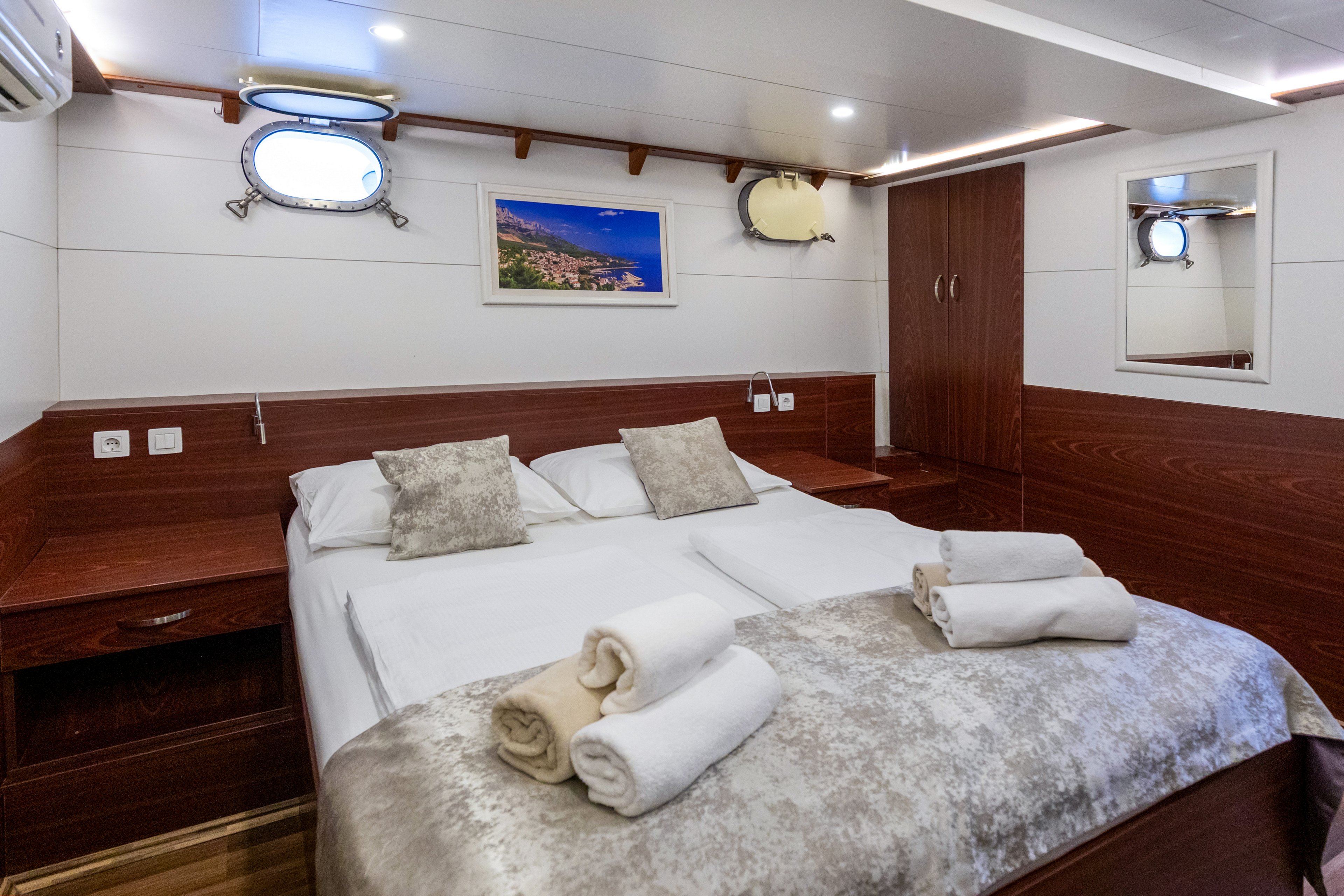 Adriatic Cruise - Dalmatian Riviera