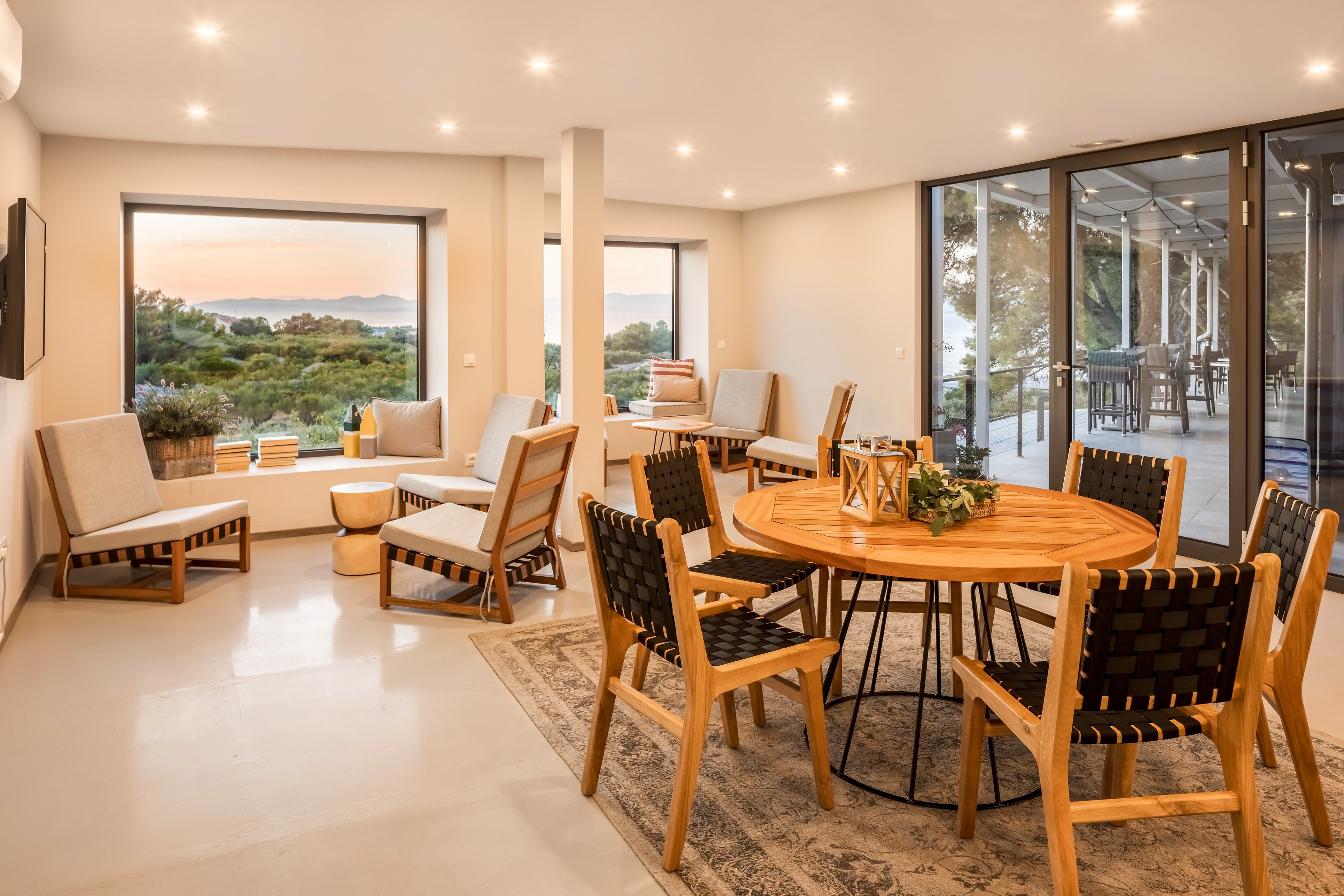 Waterman Beach Village & Glamping