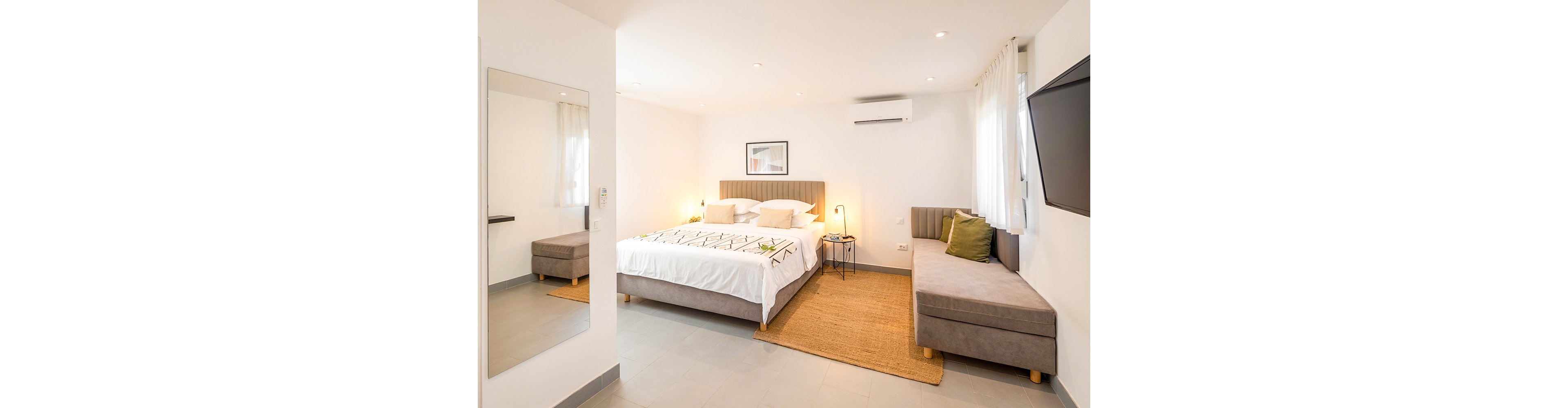 Waterman Beach Village & Glamping