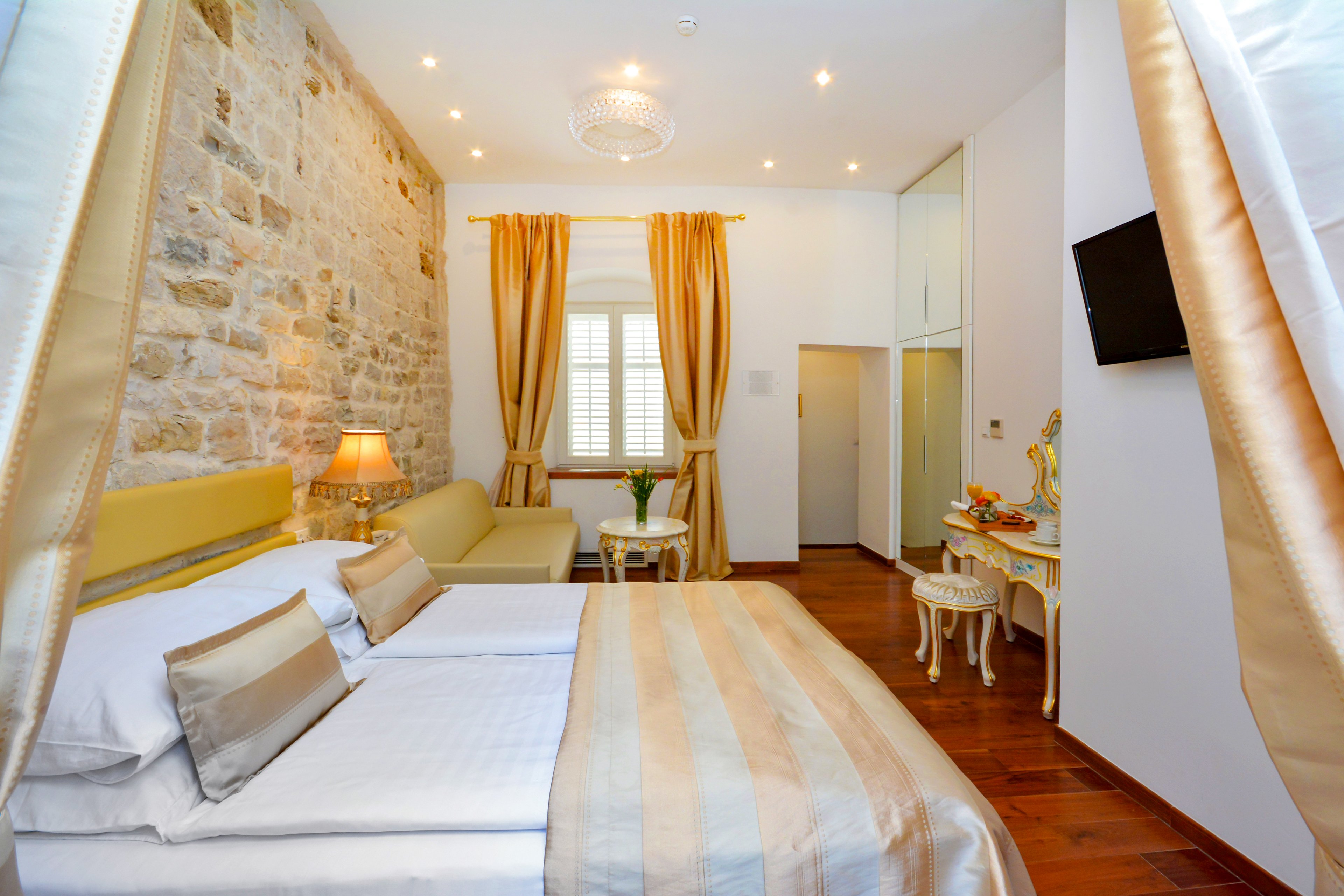 Heritage Jupiter Luxury Hotel