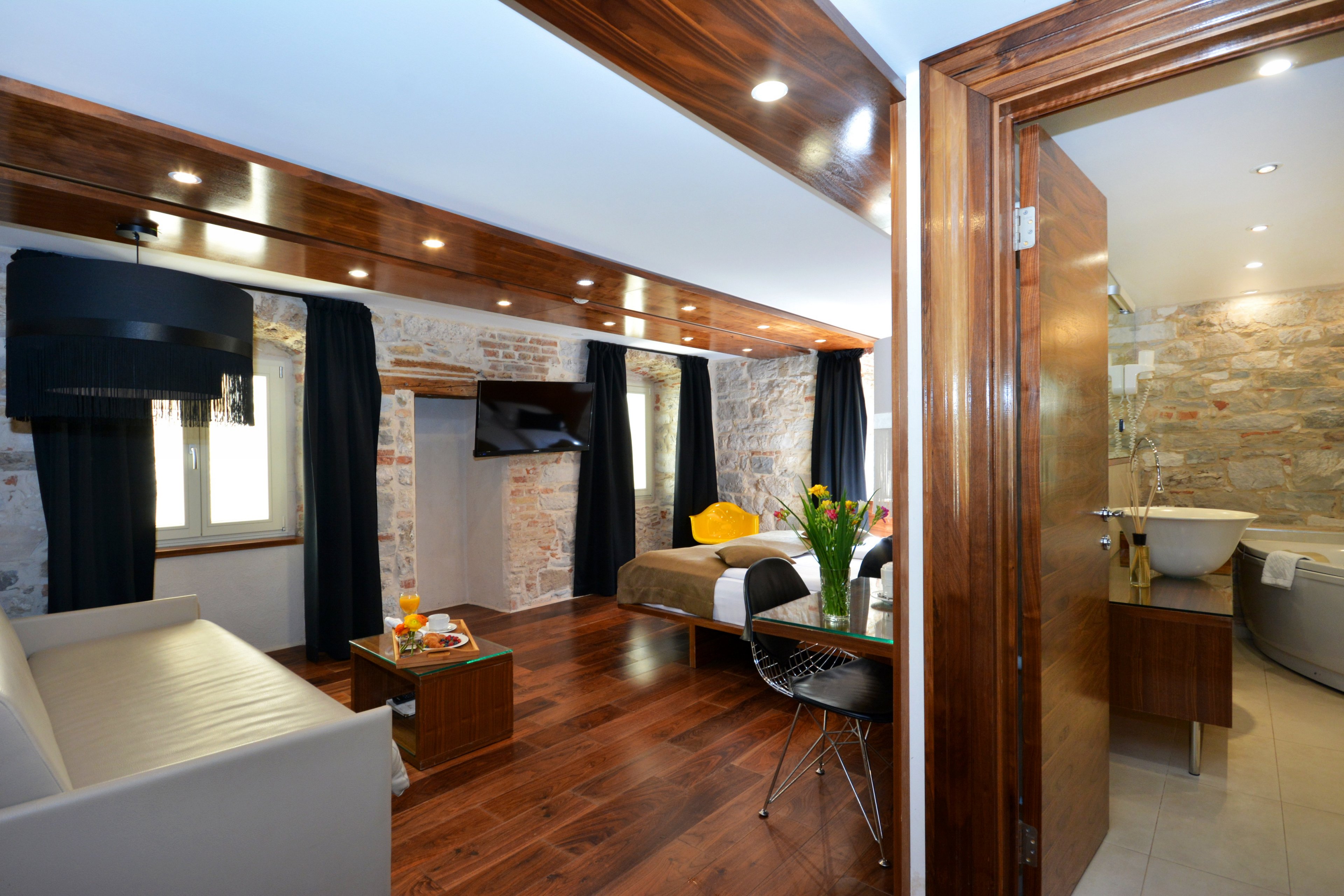 Heritage Jupiter Luxury Hotel