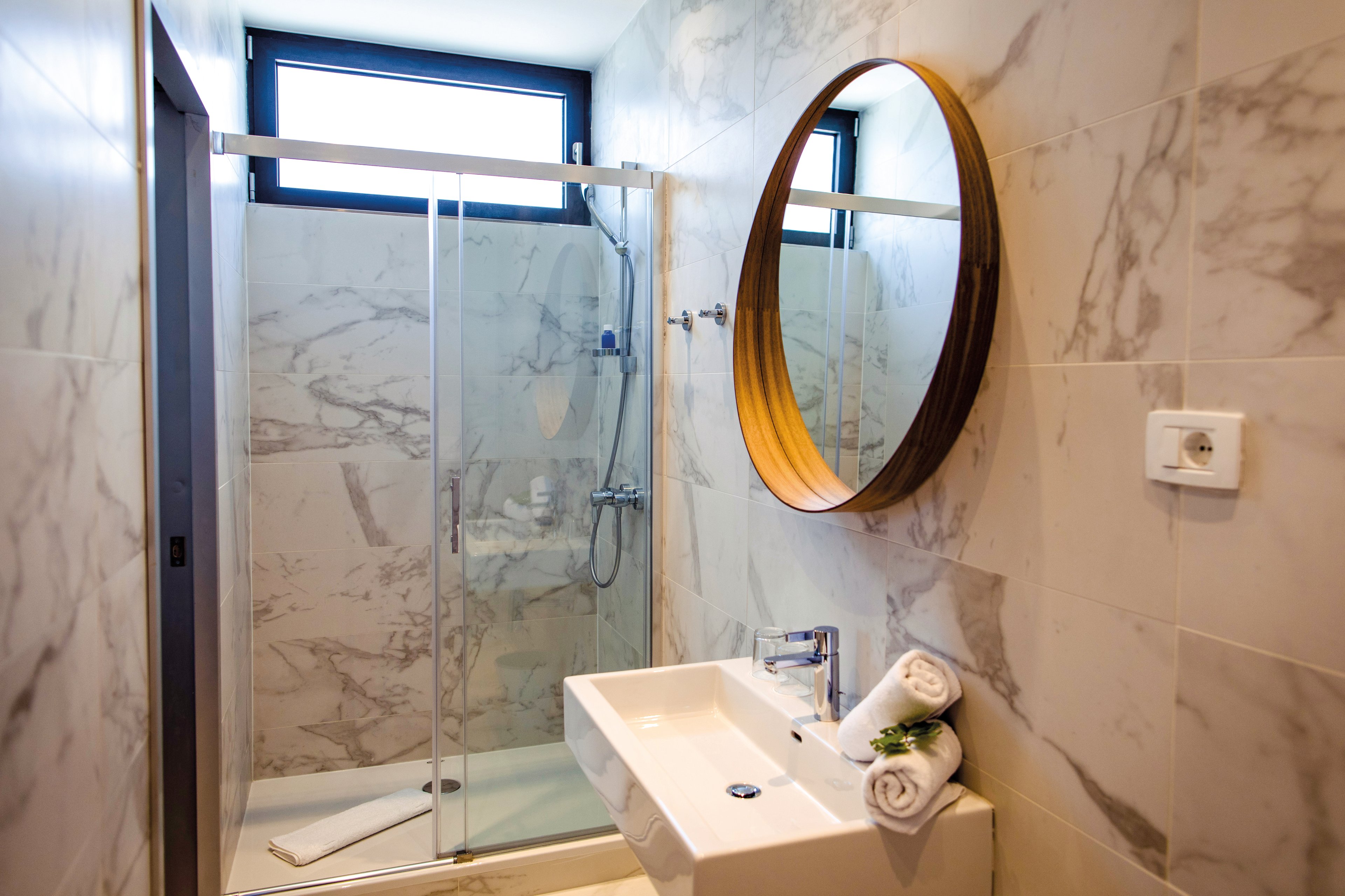 Gava Waterman Island Cottages