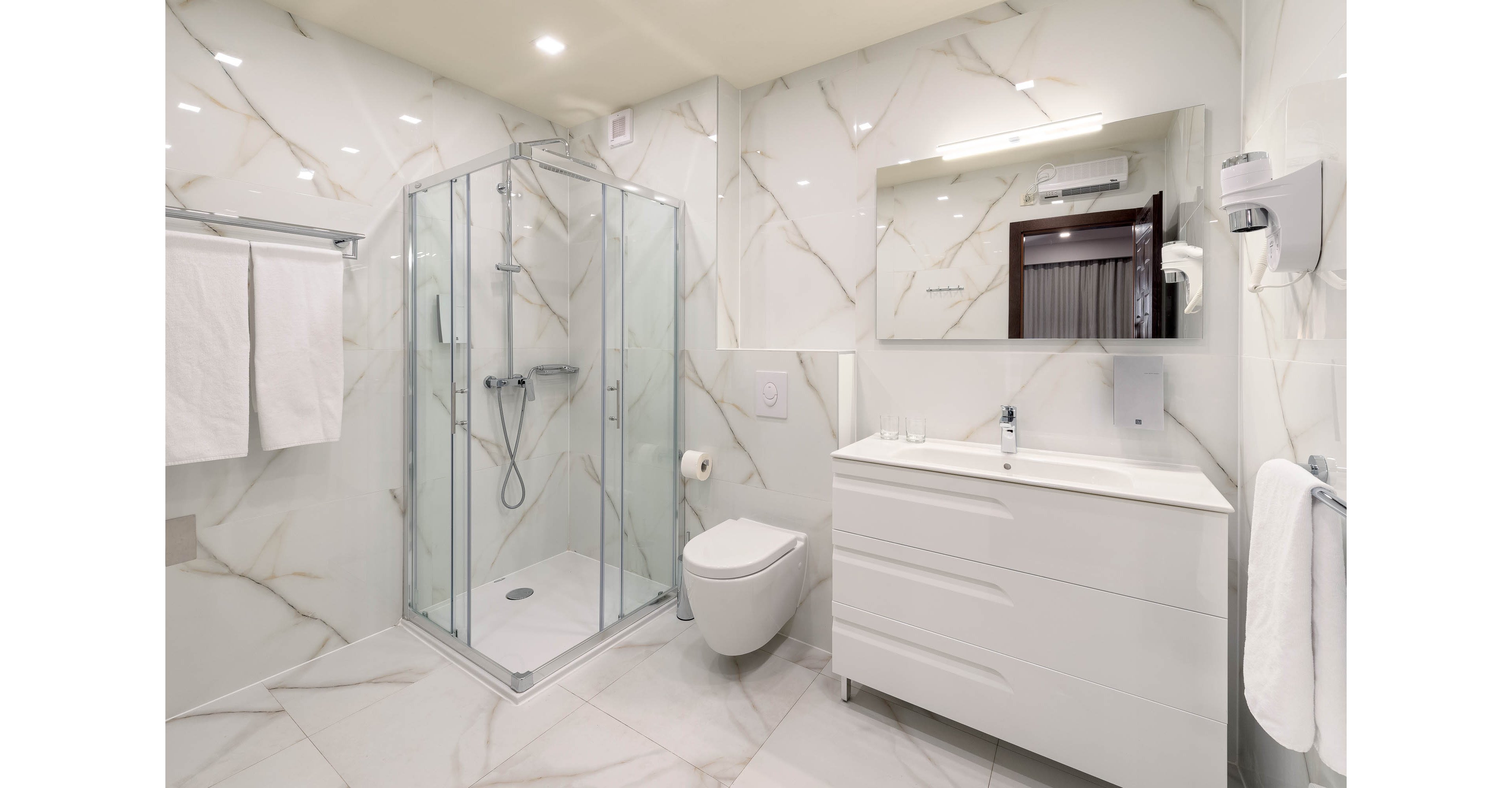 Aparthotel Central Beach 9