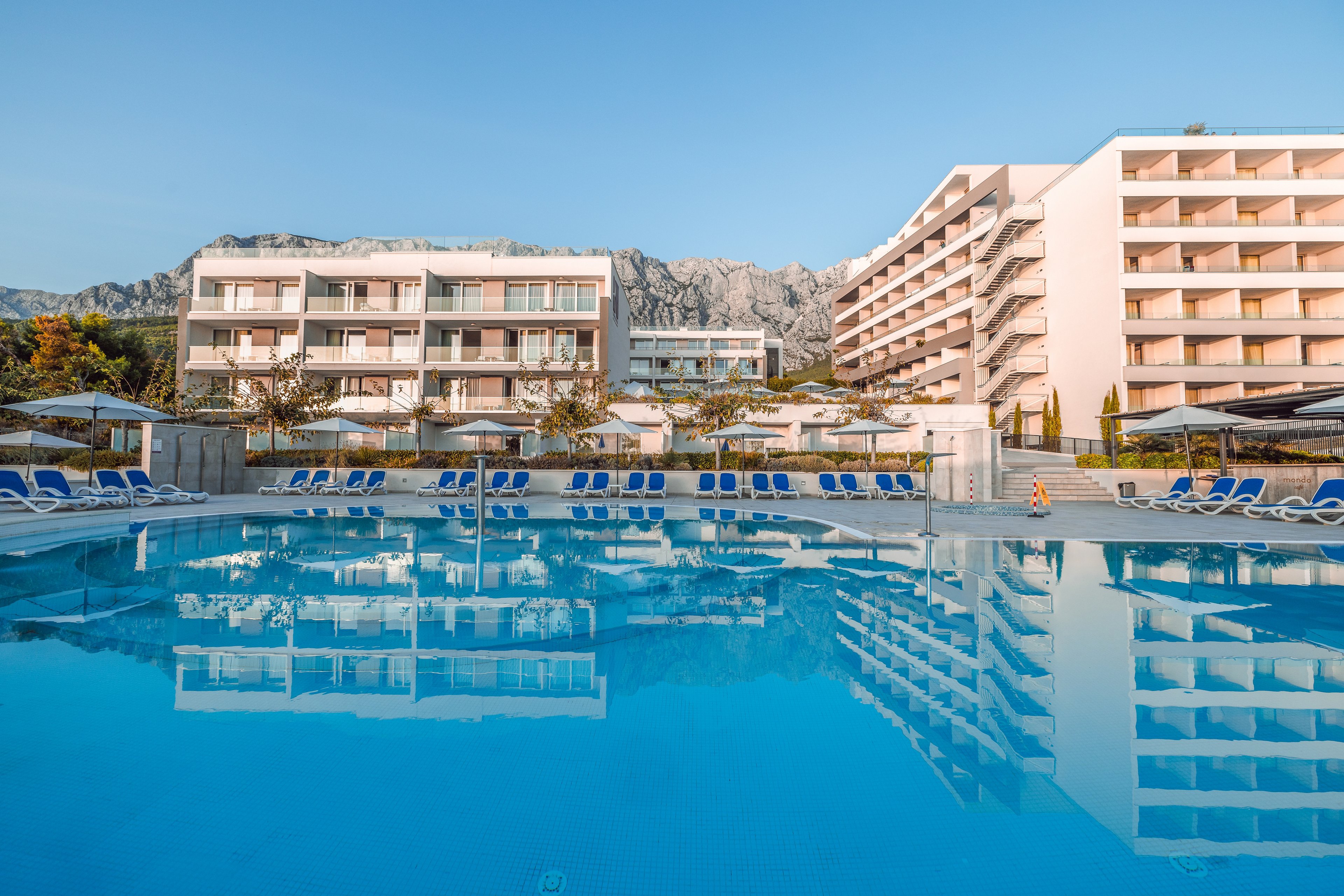 Romana Beach Resort Apartments