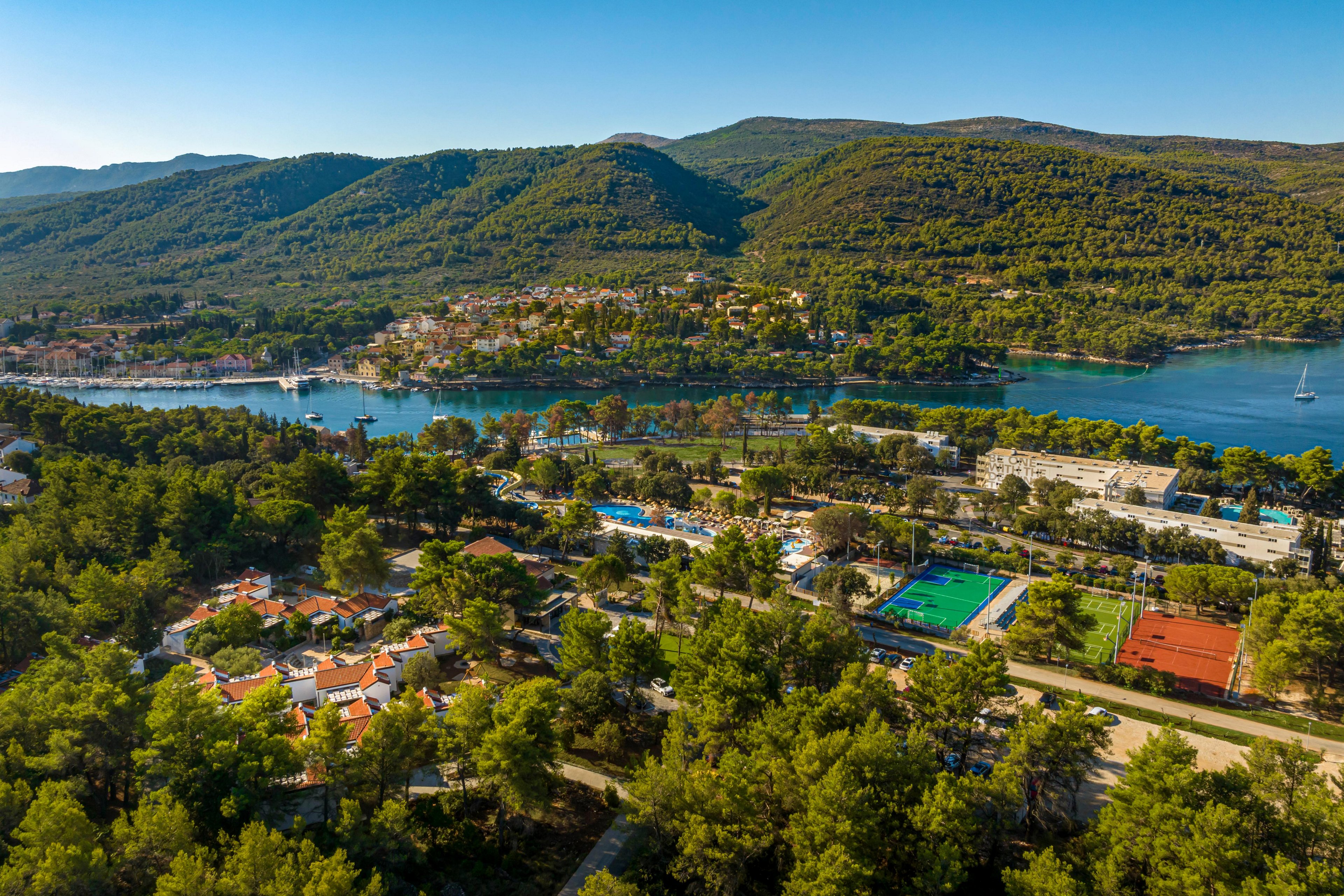 Valamar Amicor Resort