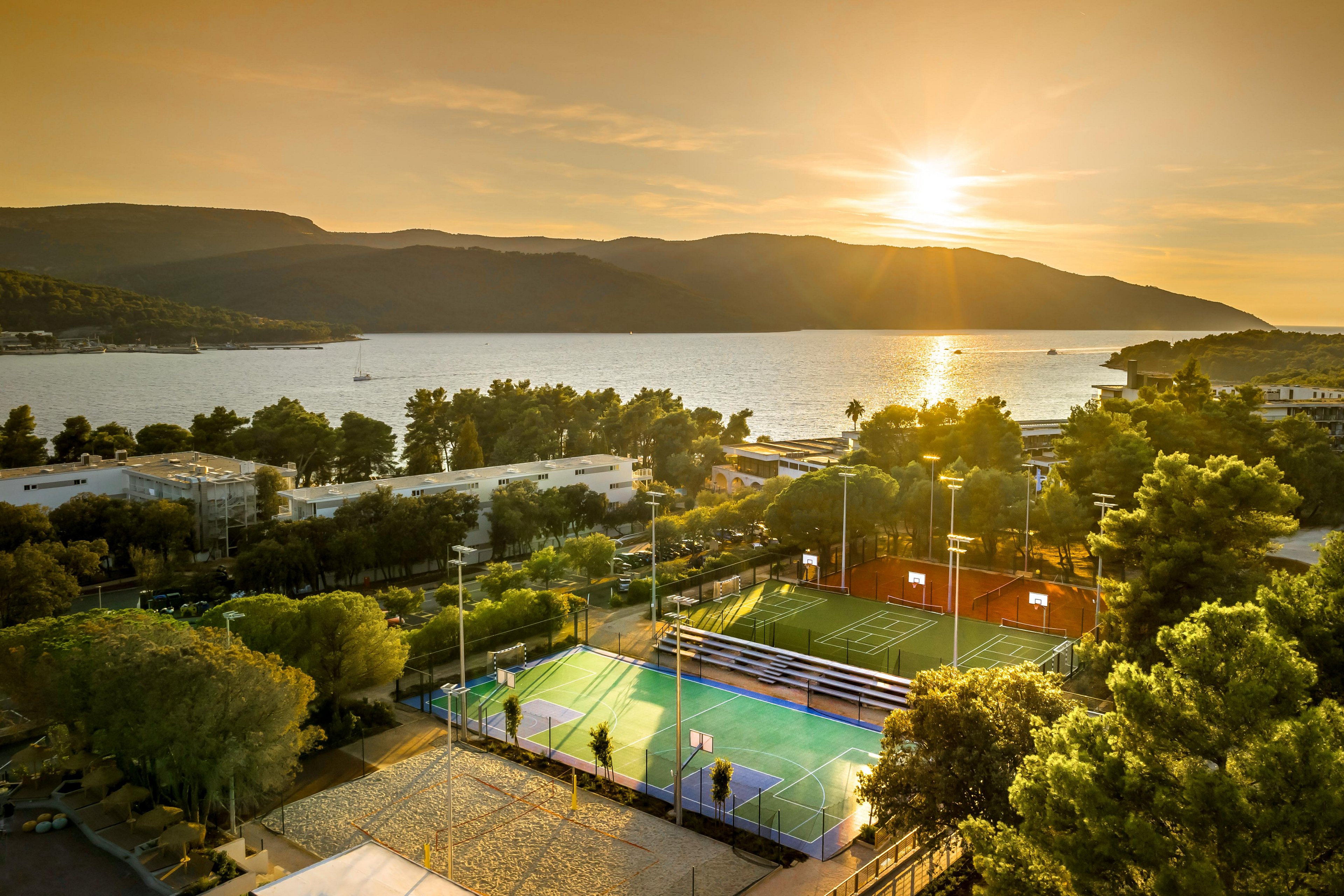 Valamar Amicor Resort