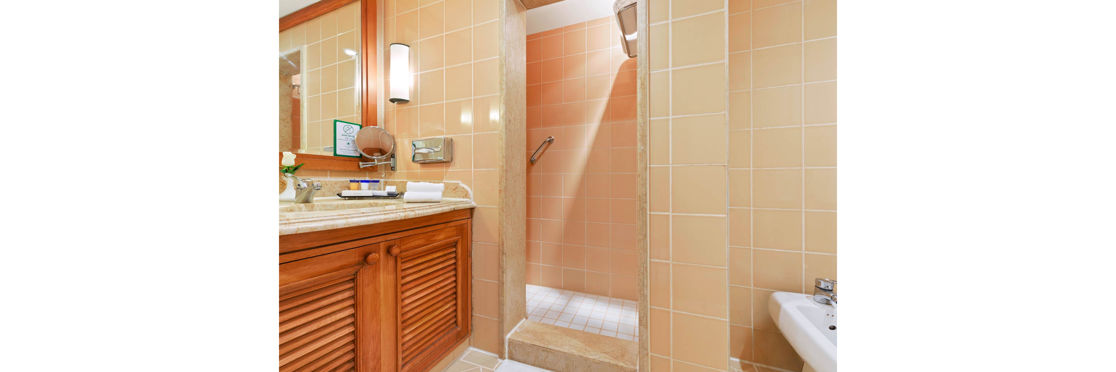 Pickalbatros Royal Grand Resort