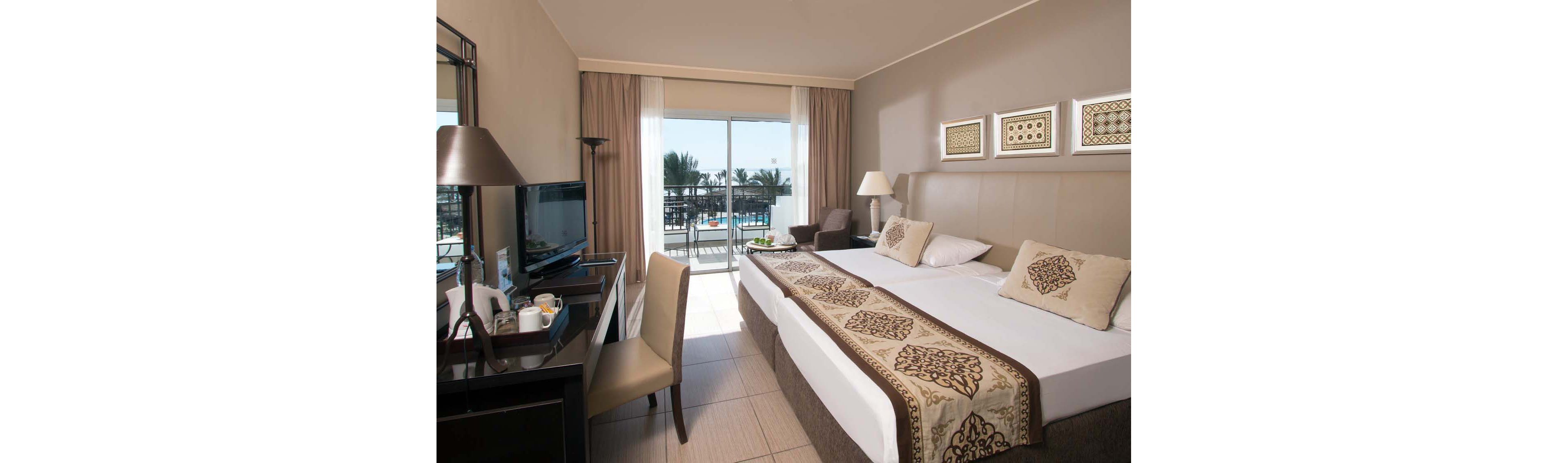 Jaz Fanara Resort and Residence