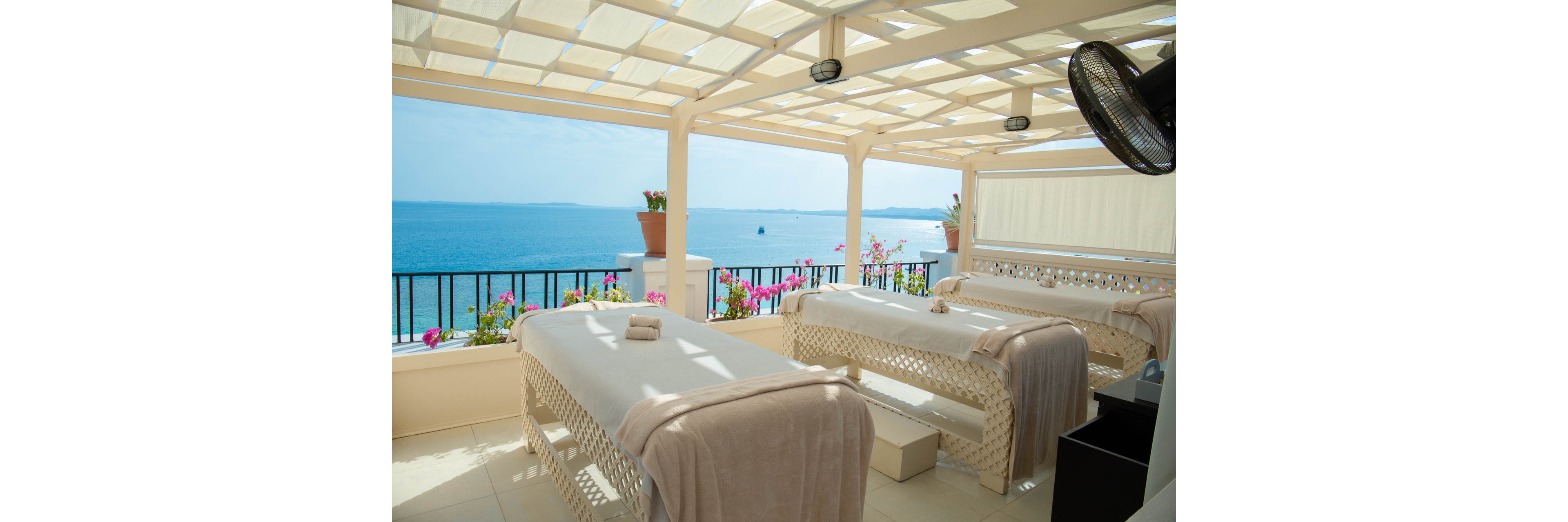 Jaz Fanara Resort and Residence