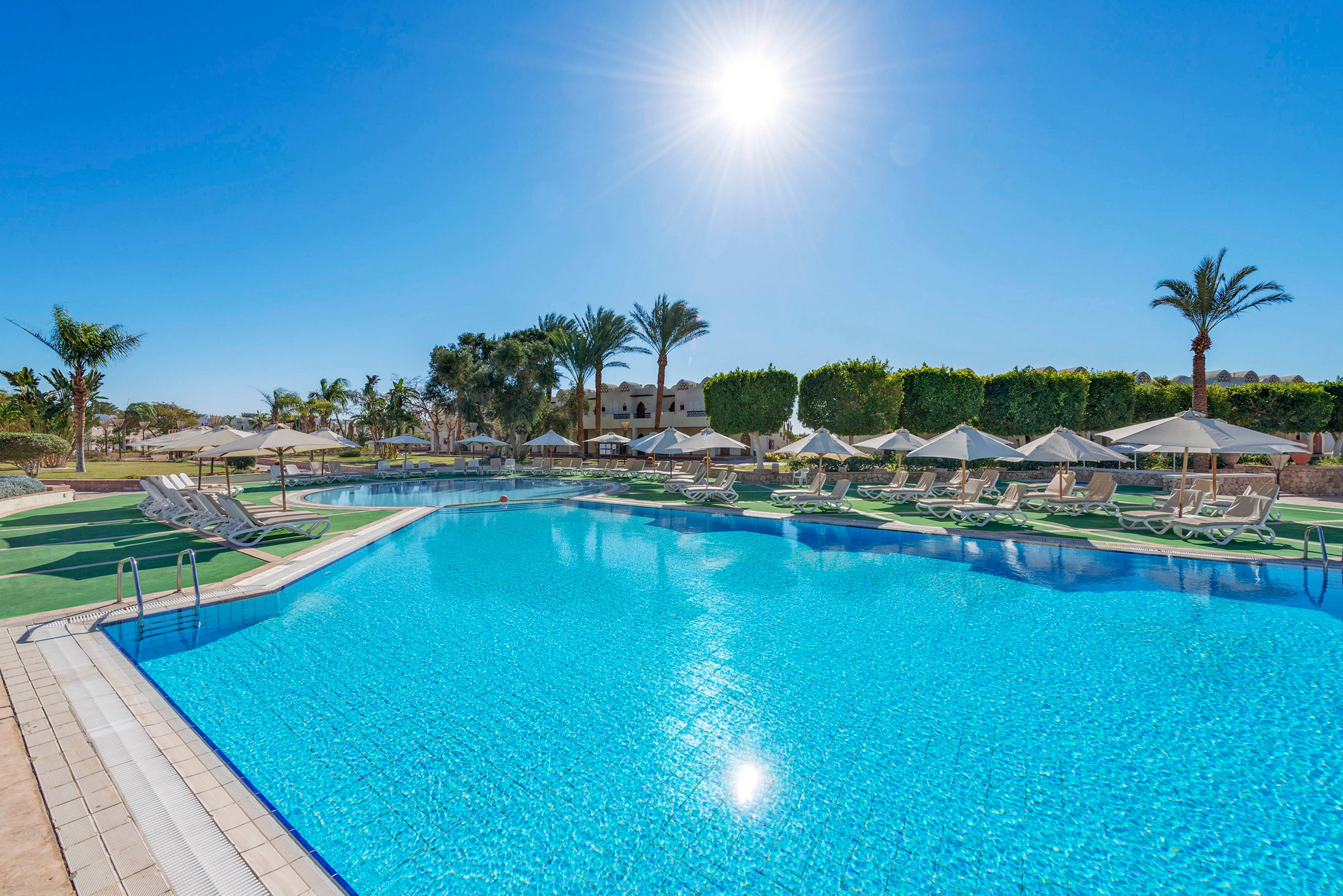 Reef Oasis Beach Resort