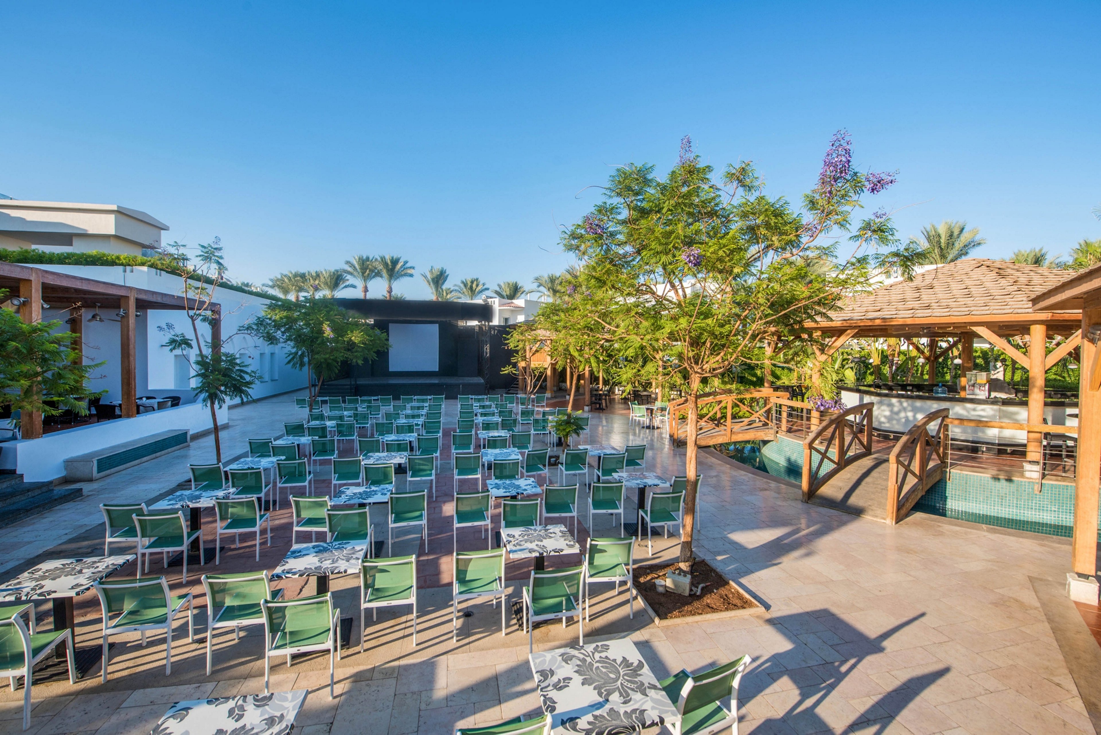 Reef Oasis Beach Resort