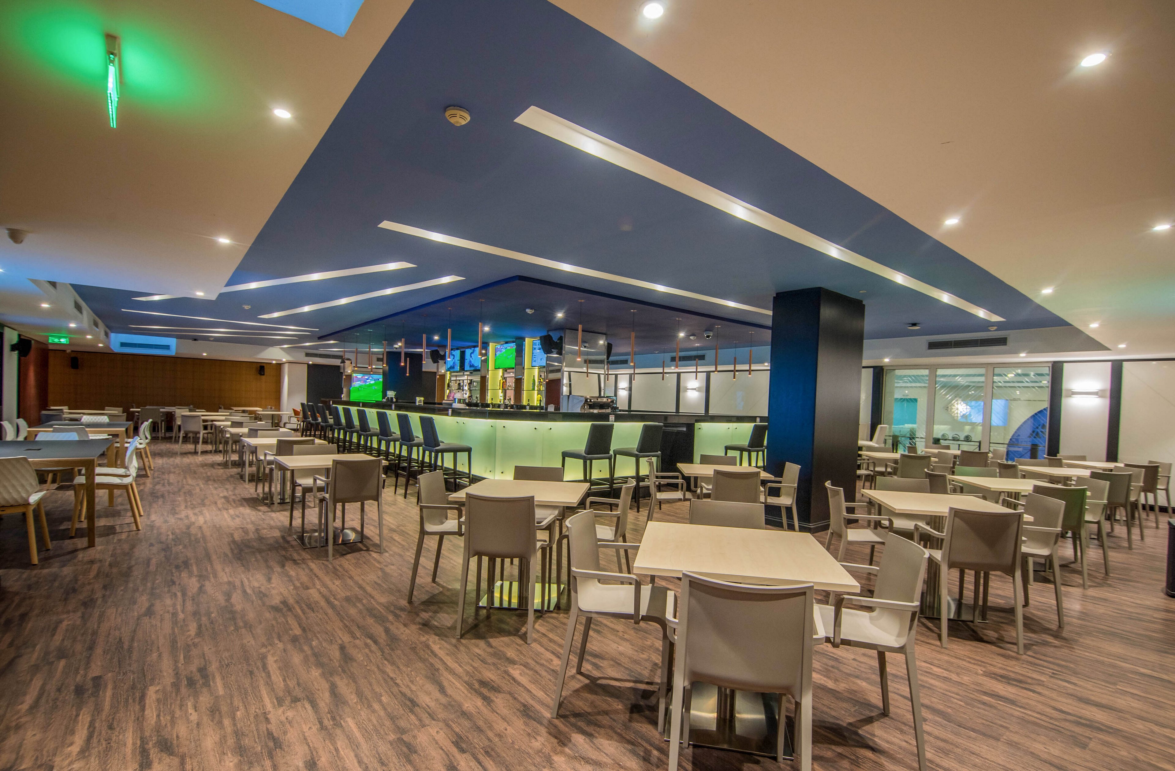 Reef Oasis Beach Resort