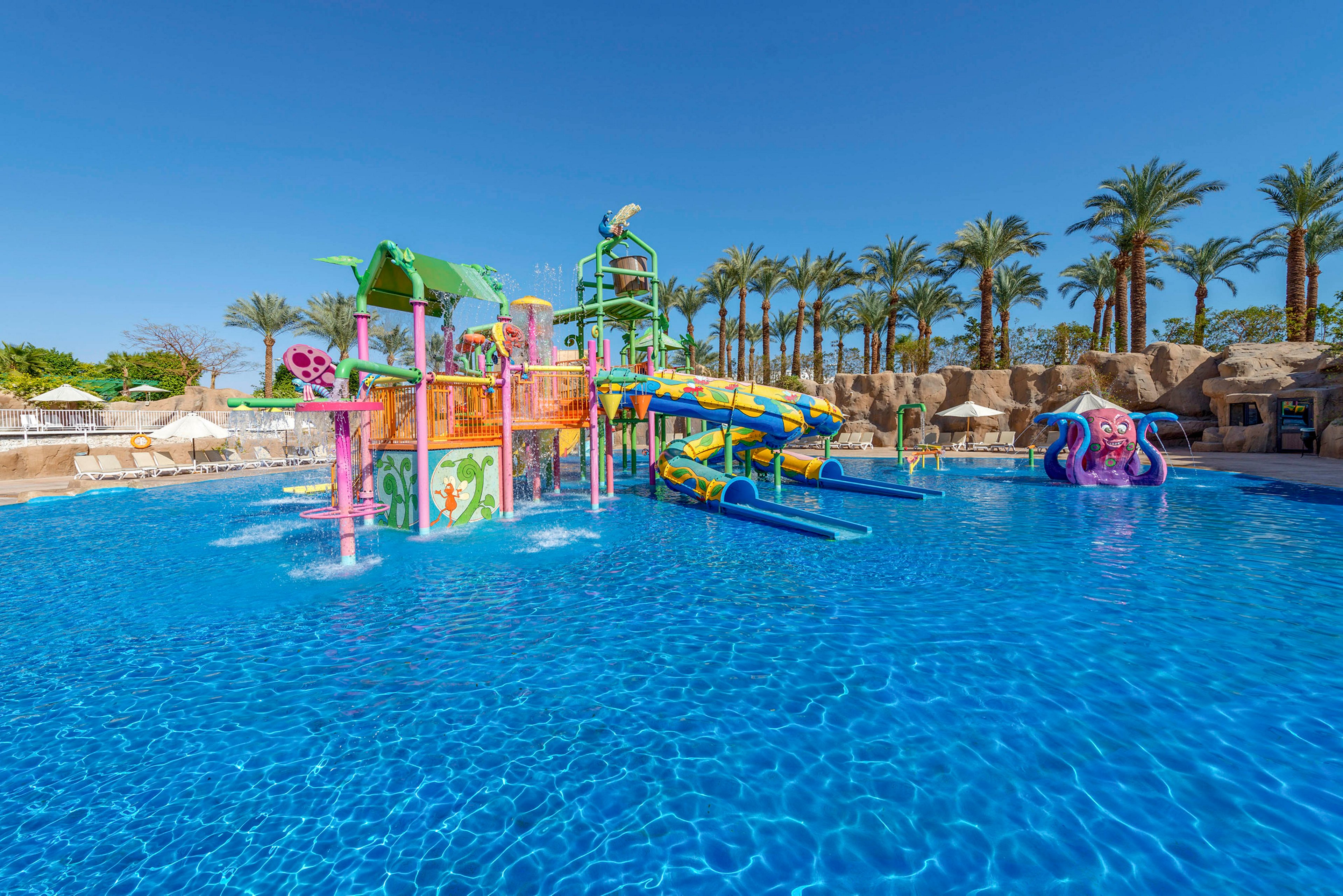 Reef Oasis Beach Resort