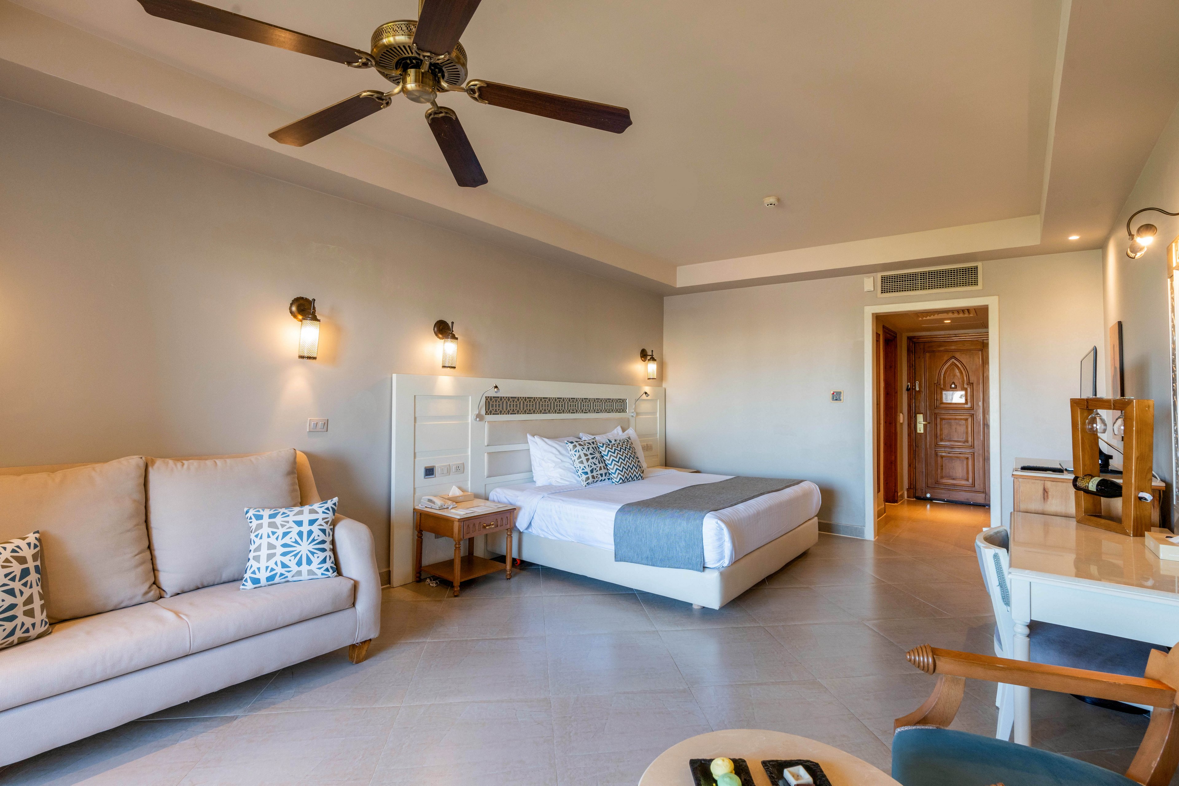 Sunrise Arabian Beach Resort