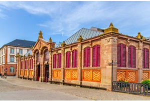 Marche Couvert food and drink market