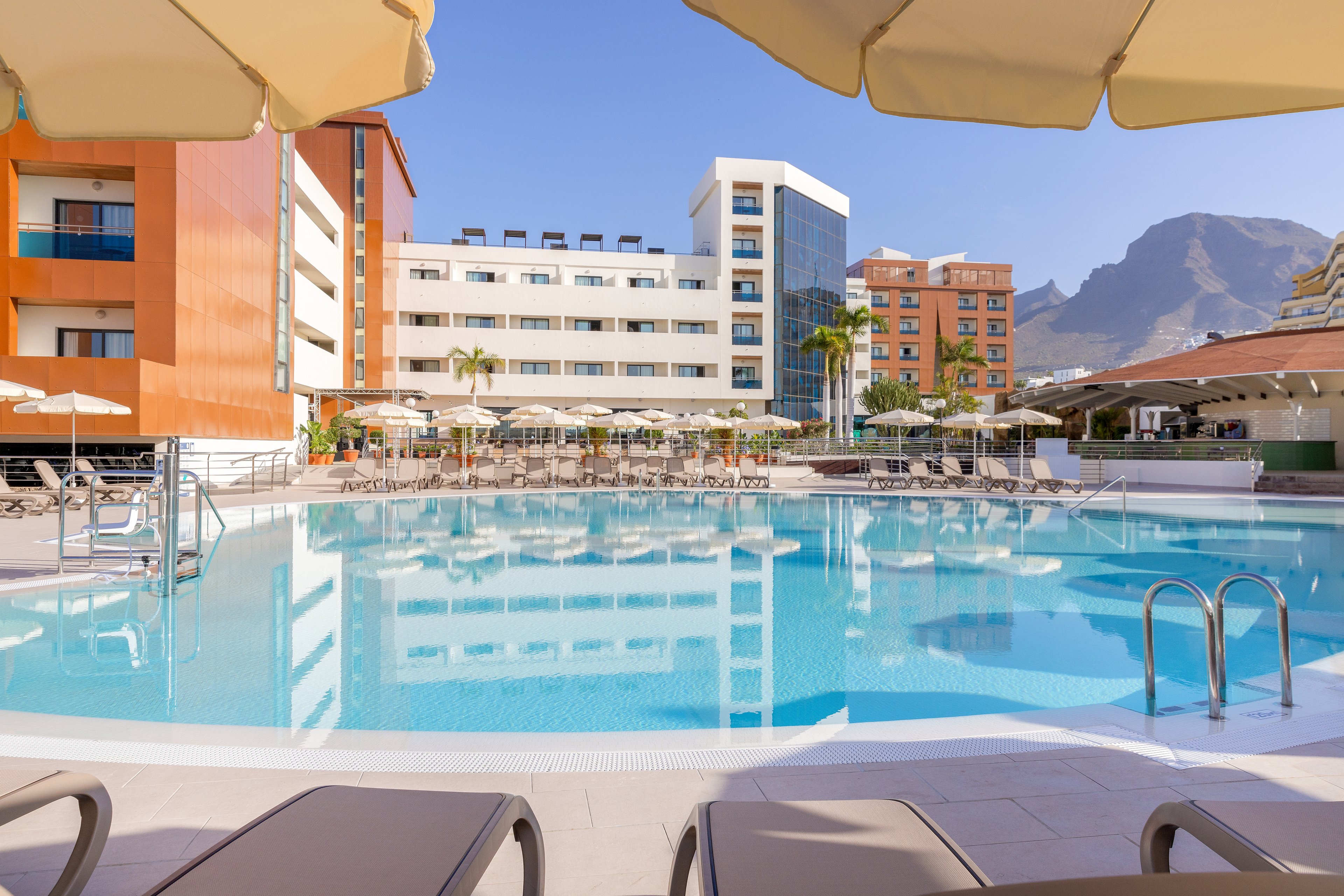 AluaSoul Costa Adeje