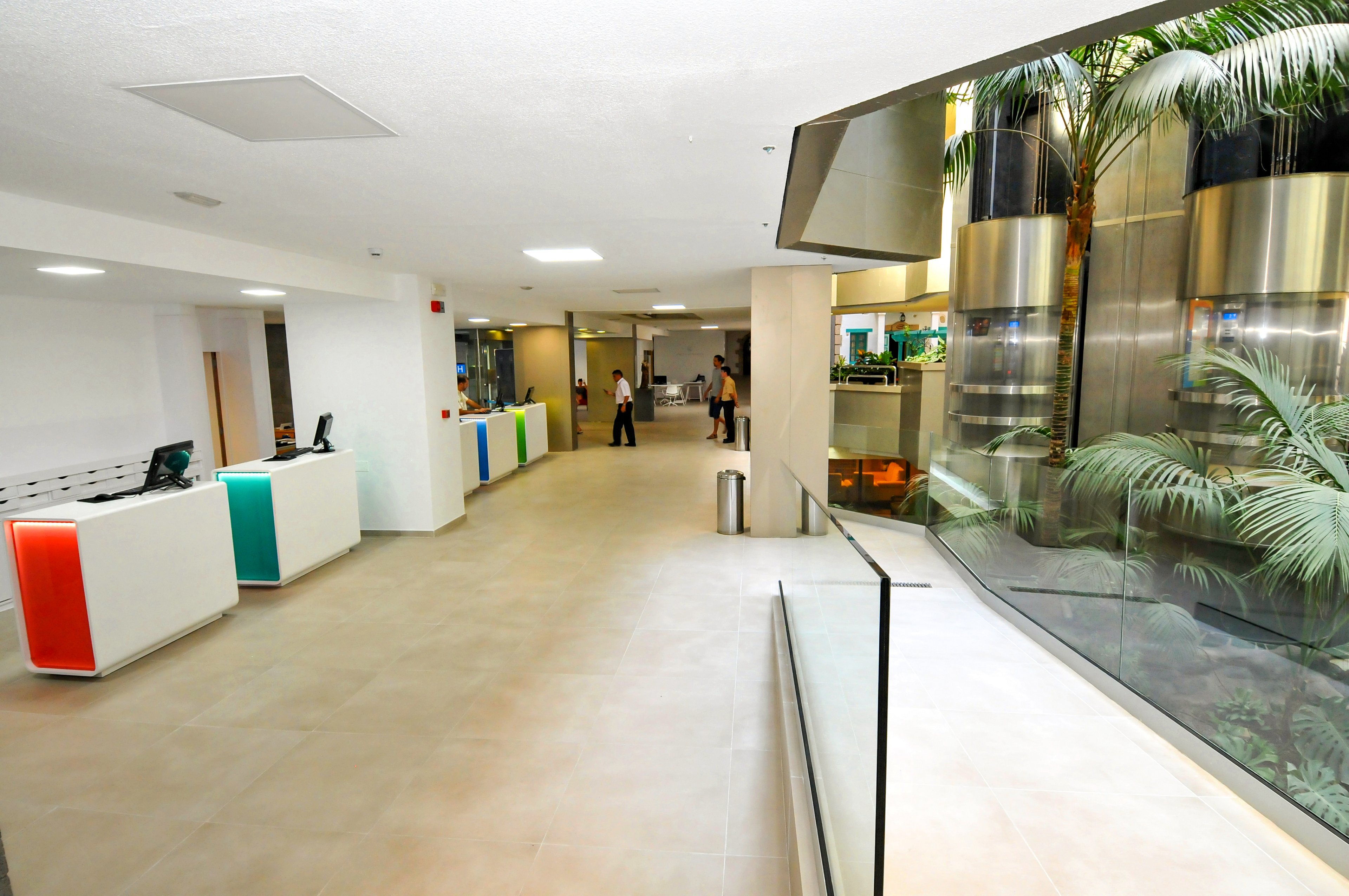 Paradise Park Fun Lifestyle Hotel