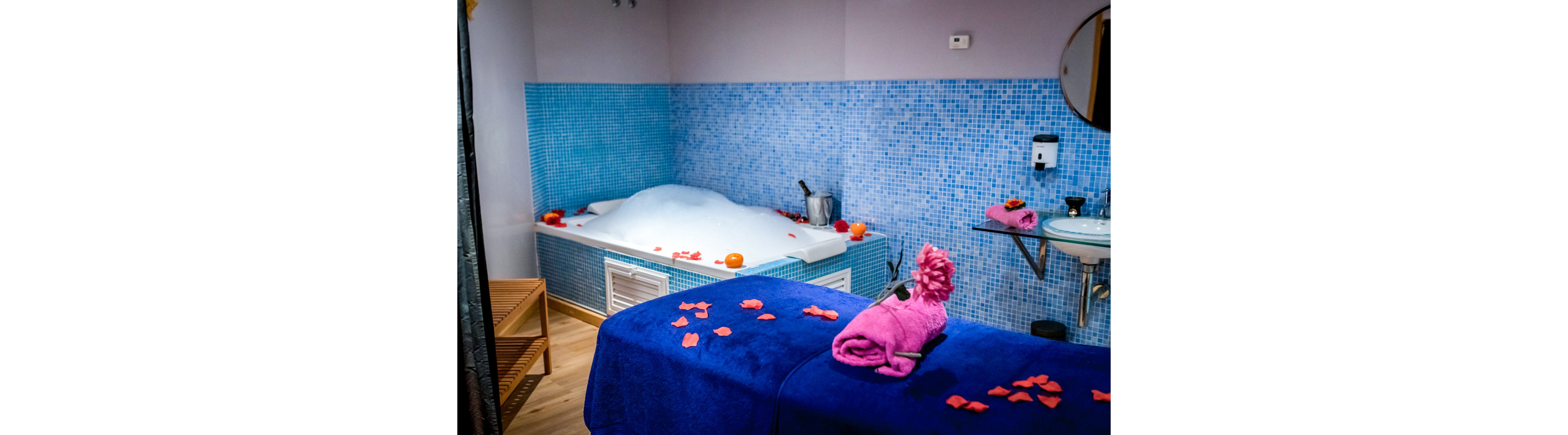 Paradise Park Fun Lifestyle Hotel