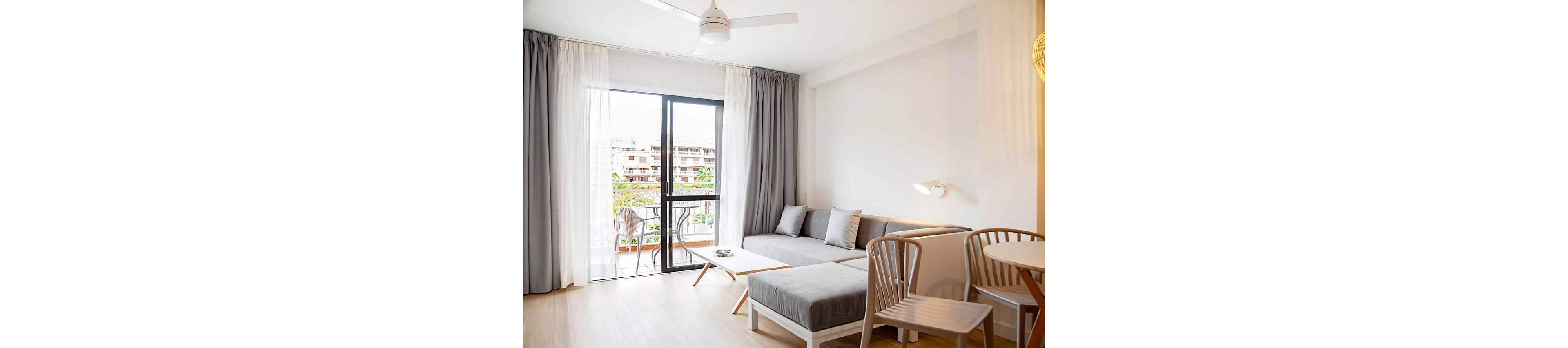 Coral Compostela Beach