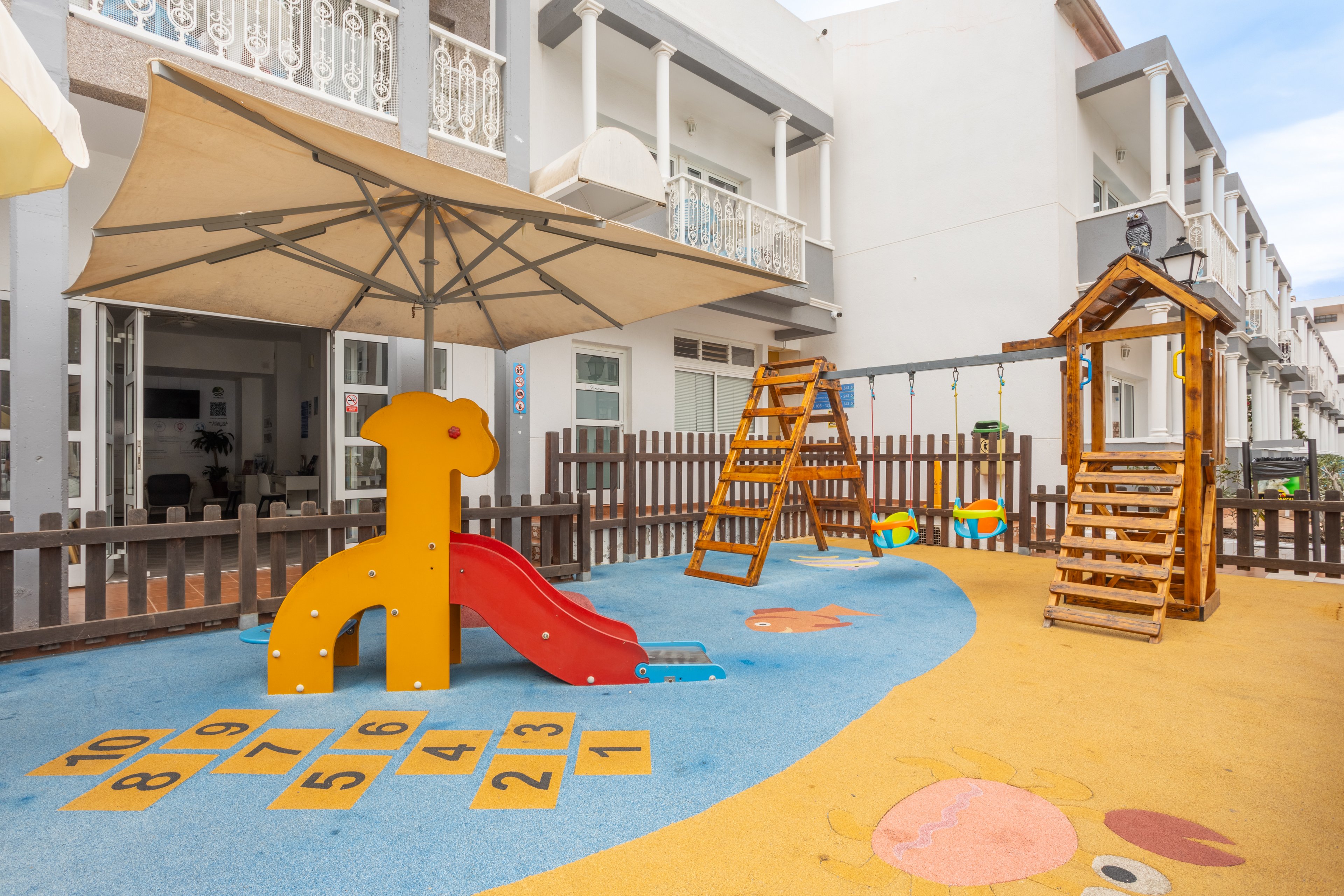 Coral Compostela Beach Golf