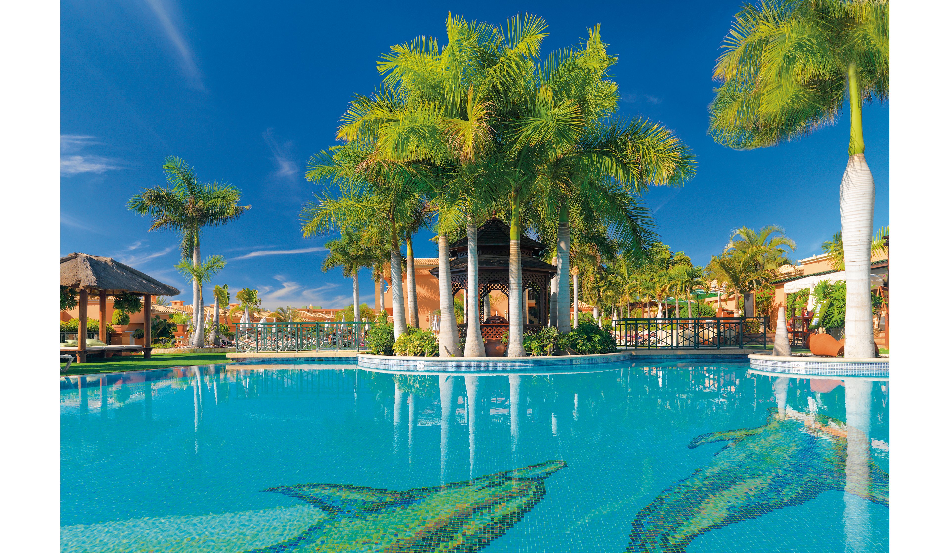 Green Garden Eco Resort & Siam Park Waterpark