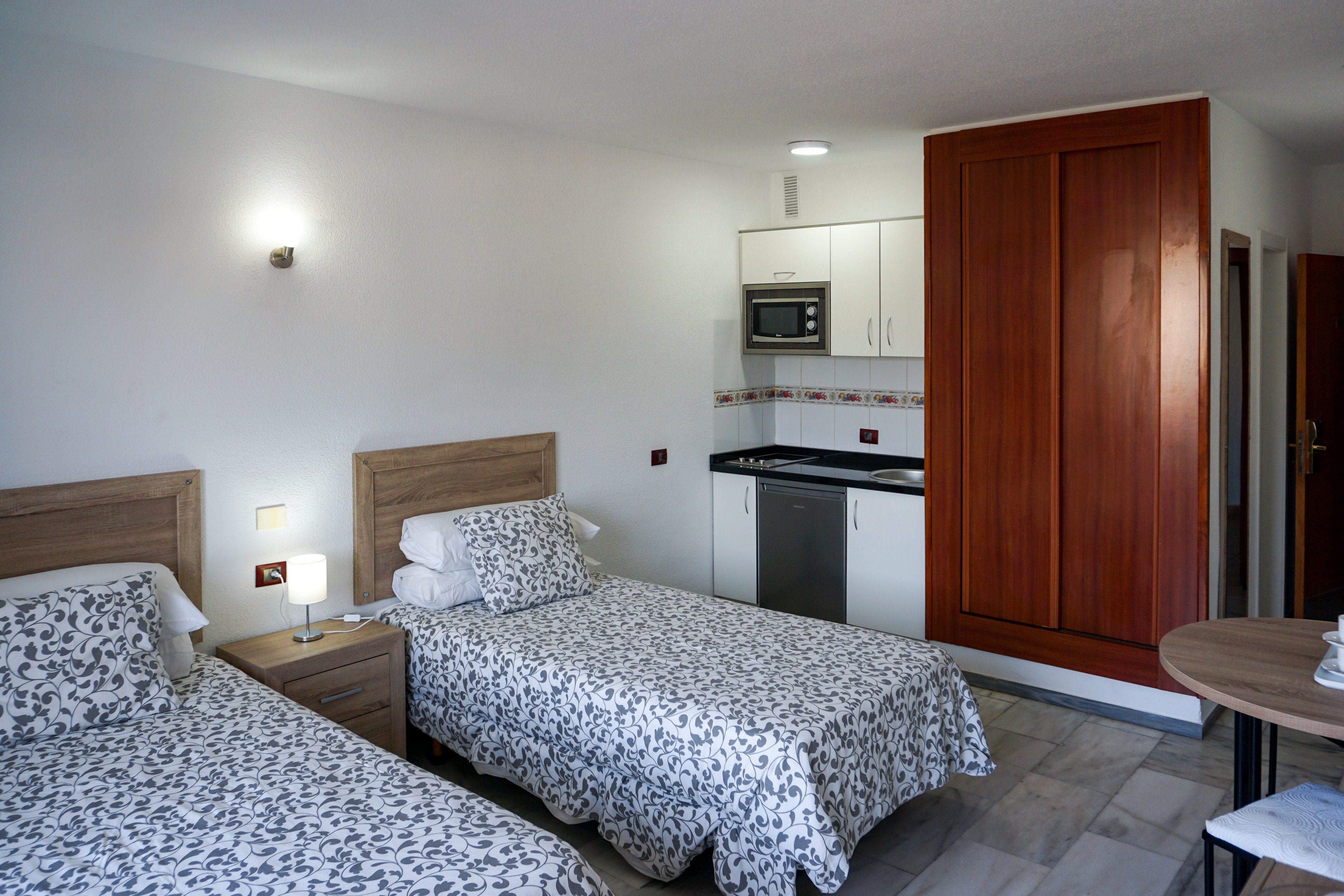 Aparthotel Las Piramides