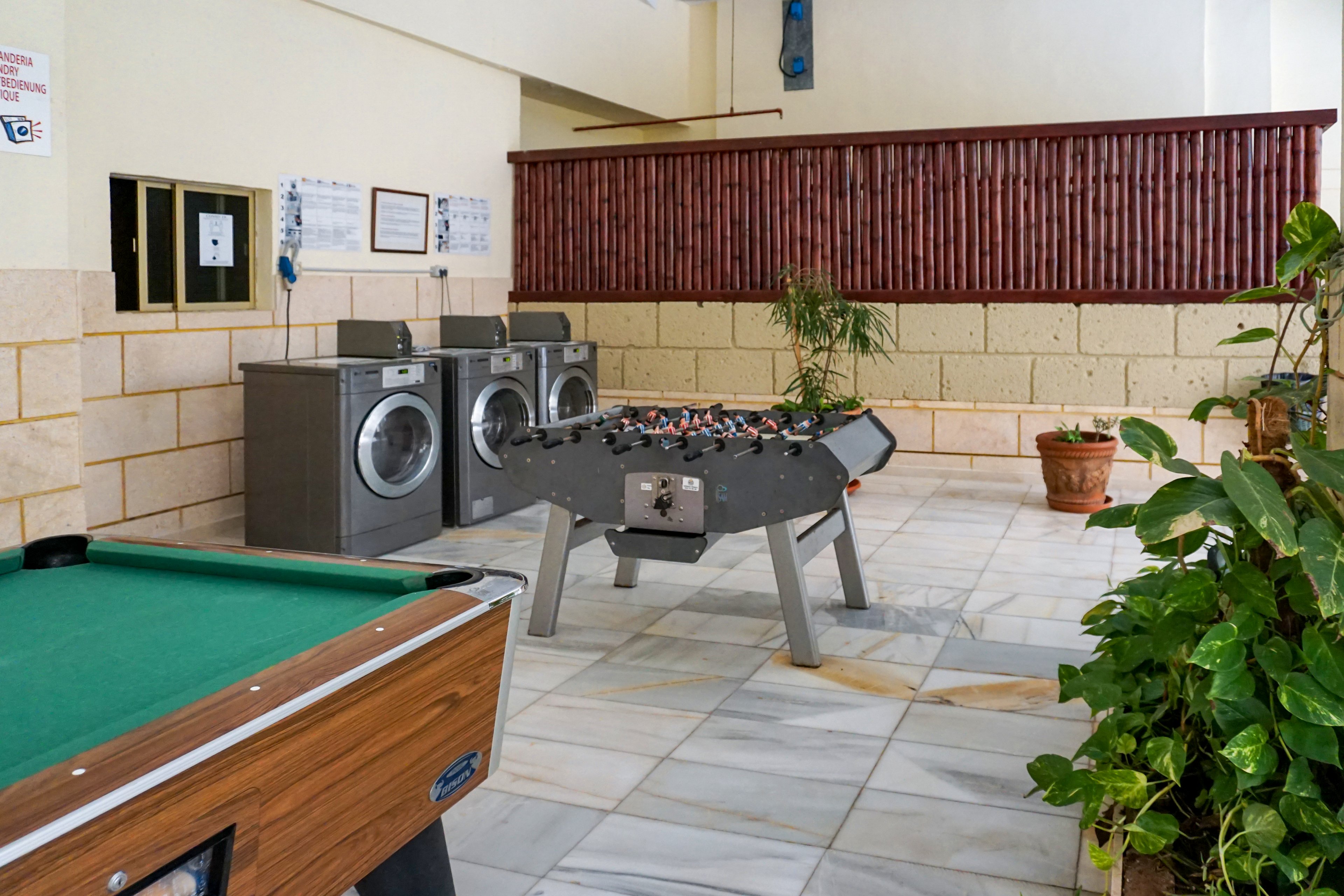 Aparthotel Las Piramides