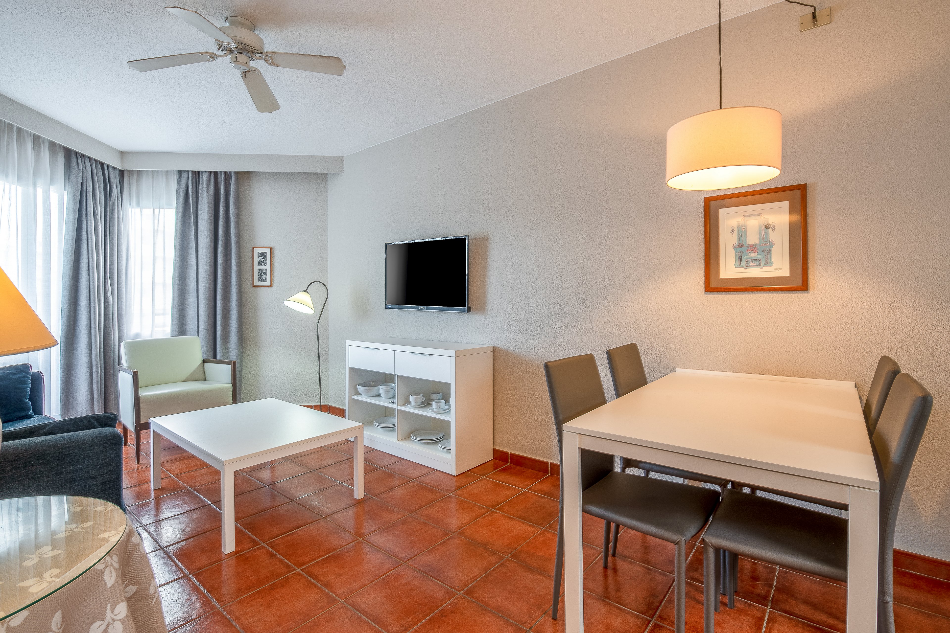 HG Tenerife Sur Apartments