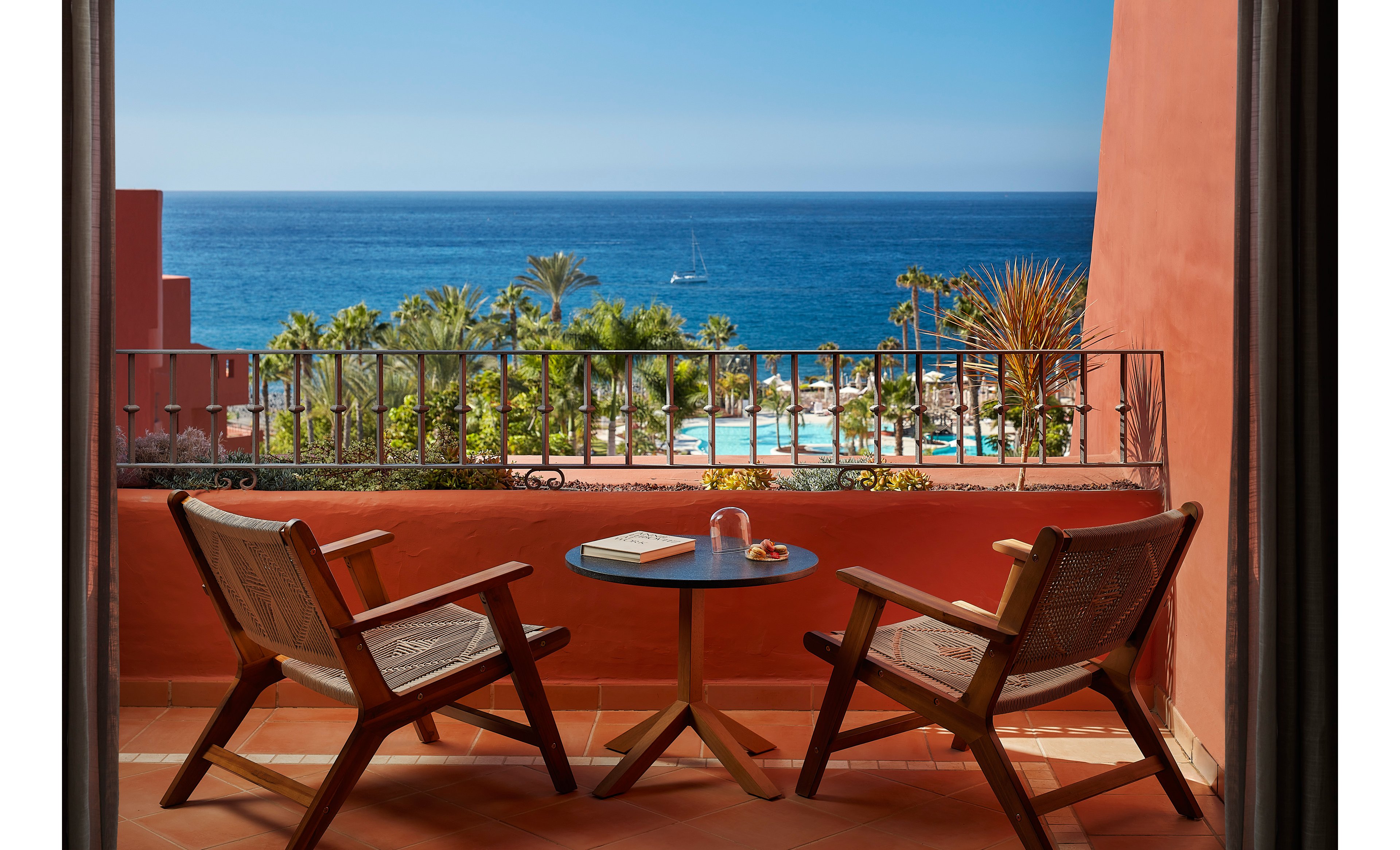 Tivoli La Caleta Tenerife Resort